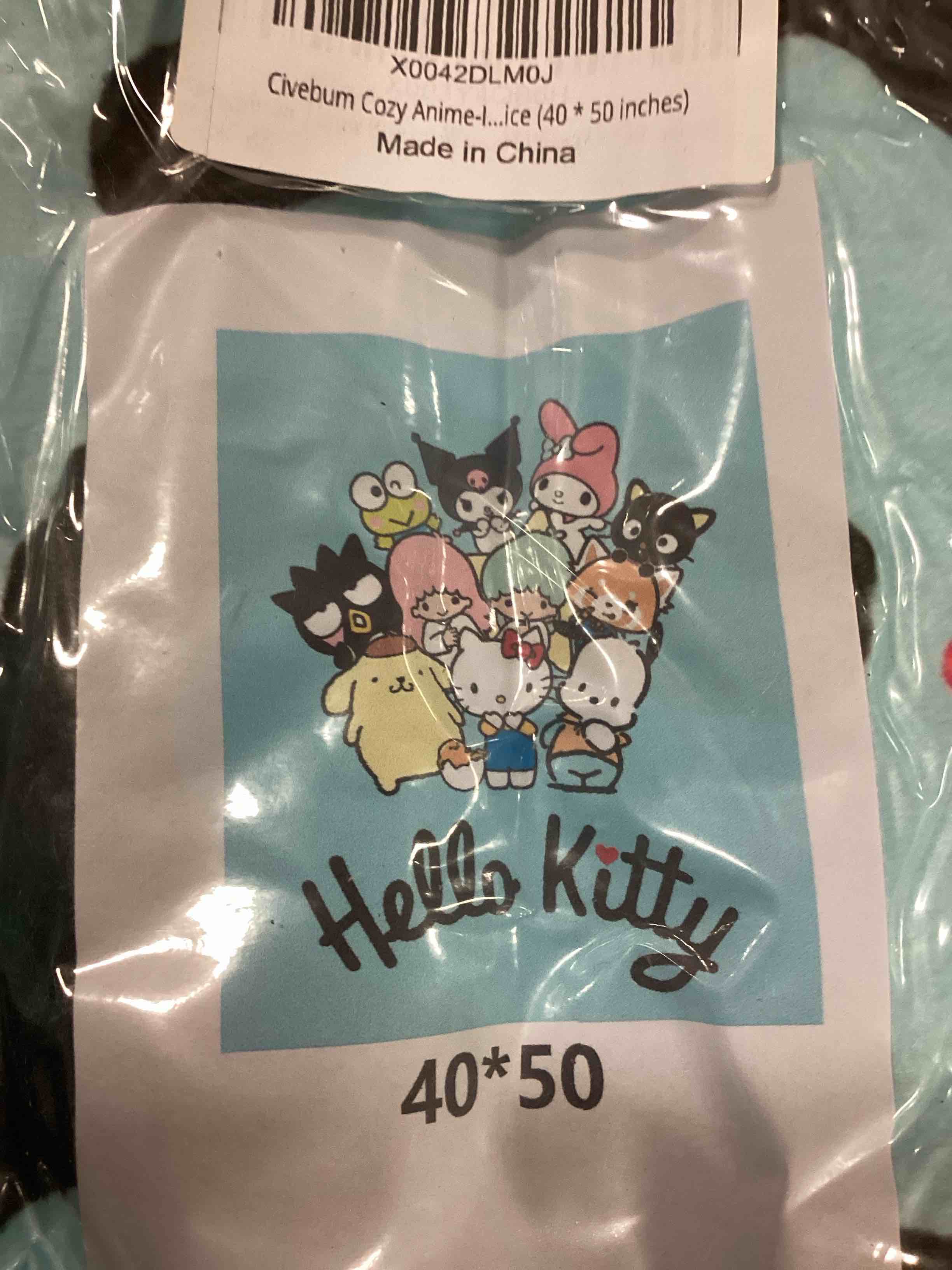 Hello Kitty Throw Blanket 