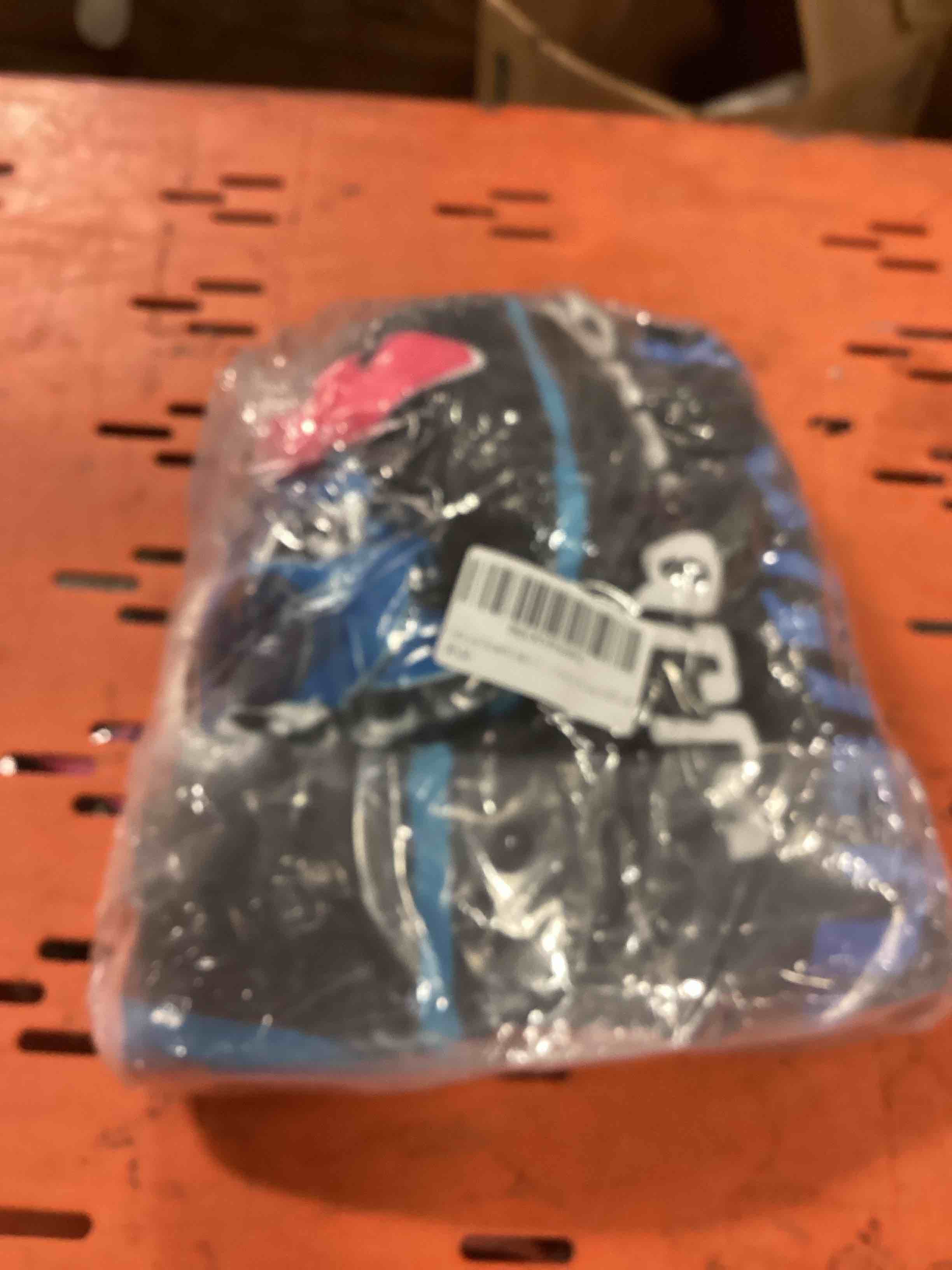 https://s3.amazonaws.com/lotting-images-prod/bidfta/GRA1514585_1752776628447.jpeg