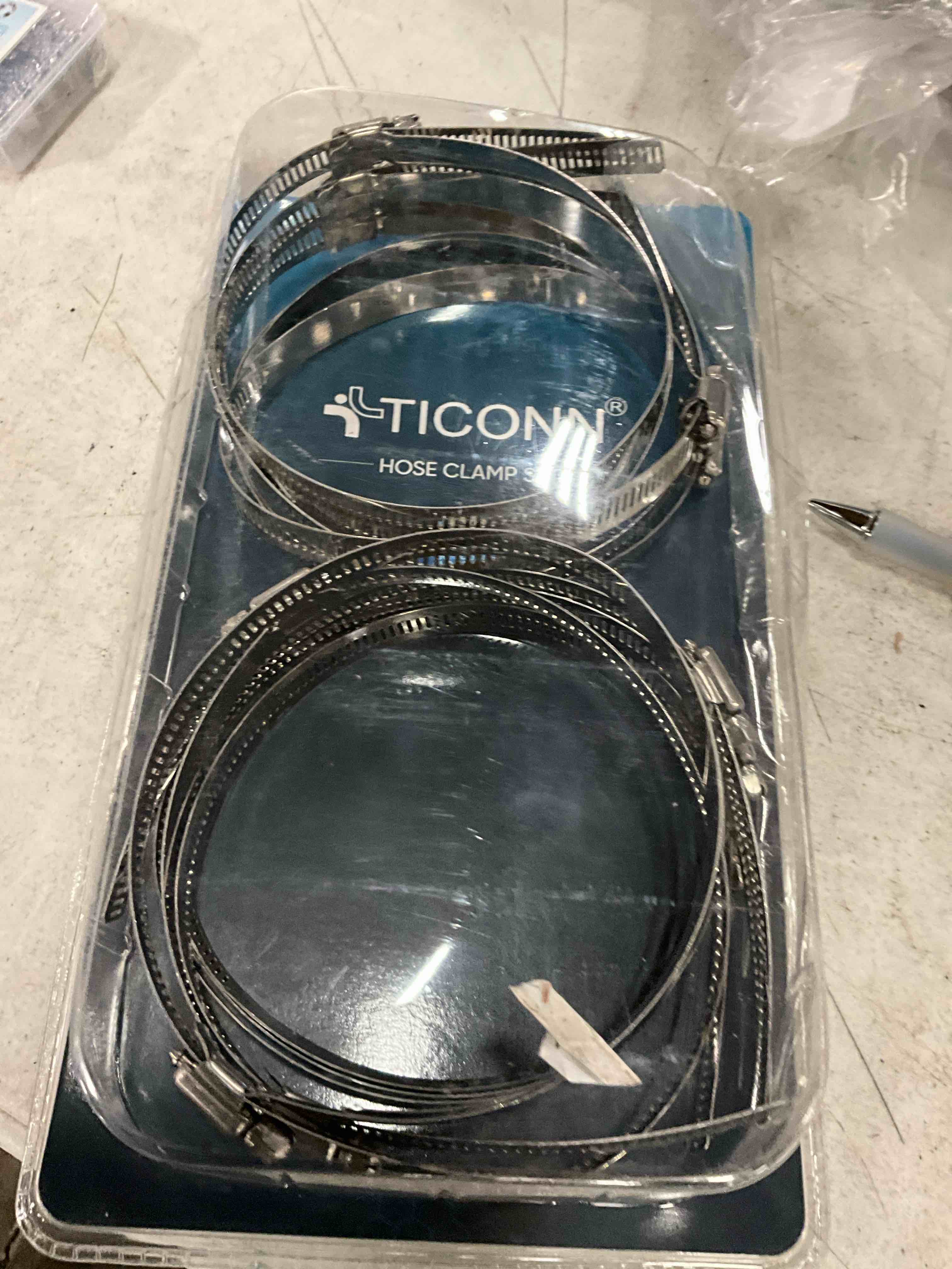 https://s3.amazonaws.com/lotting-images-prod/bidfta/GRA1514754_1756140576997.jpeg