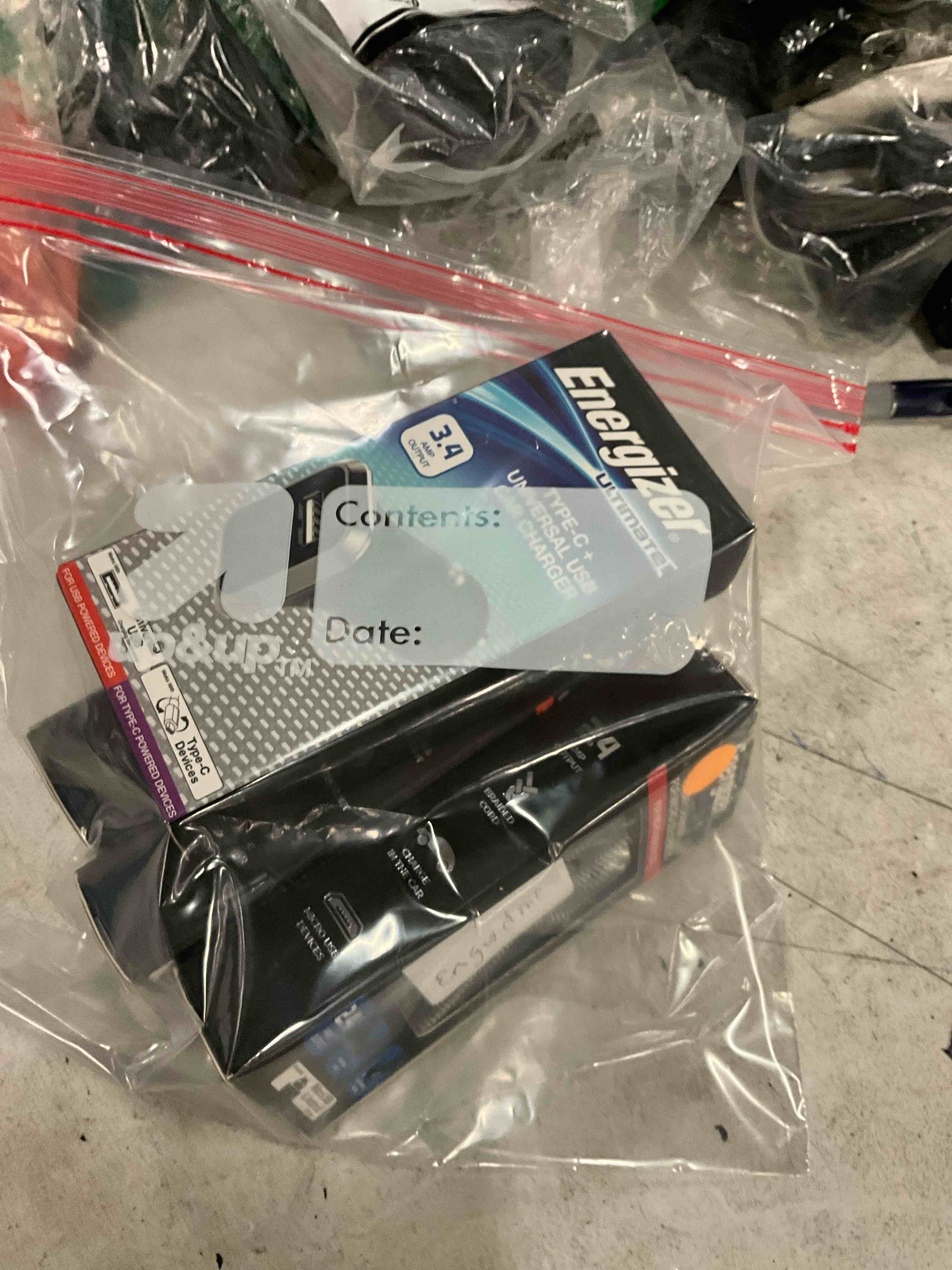 https://s3.amazonaws.com/lotting-images-prod/bidfta/GRA1514760_1756141075435.jpeg