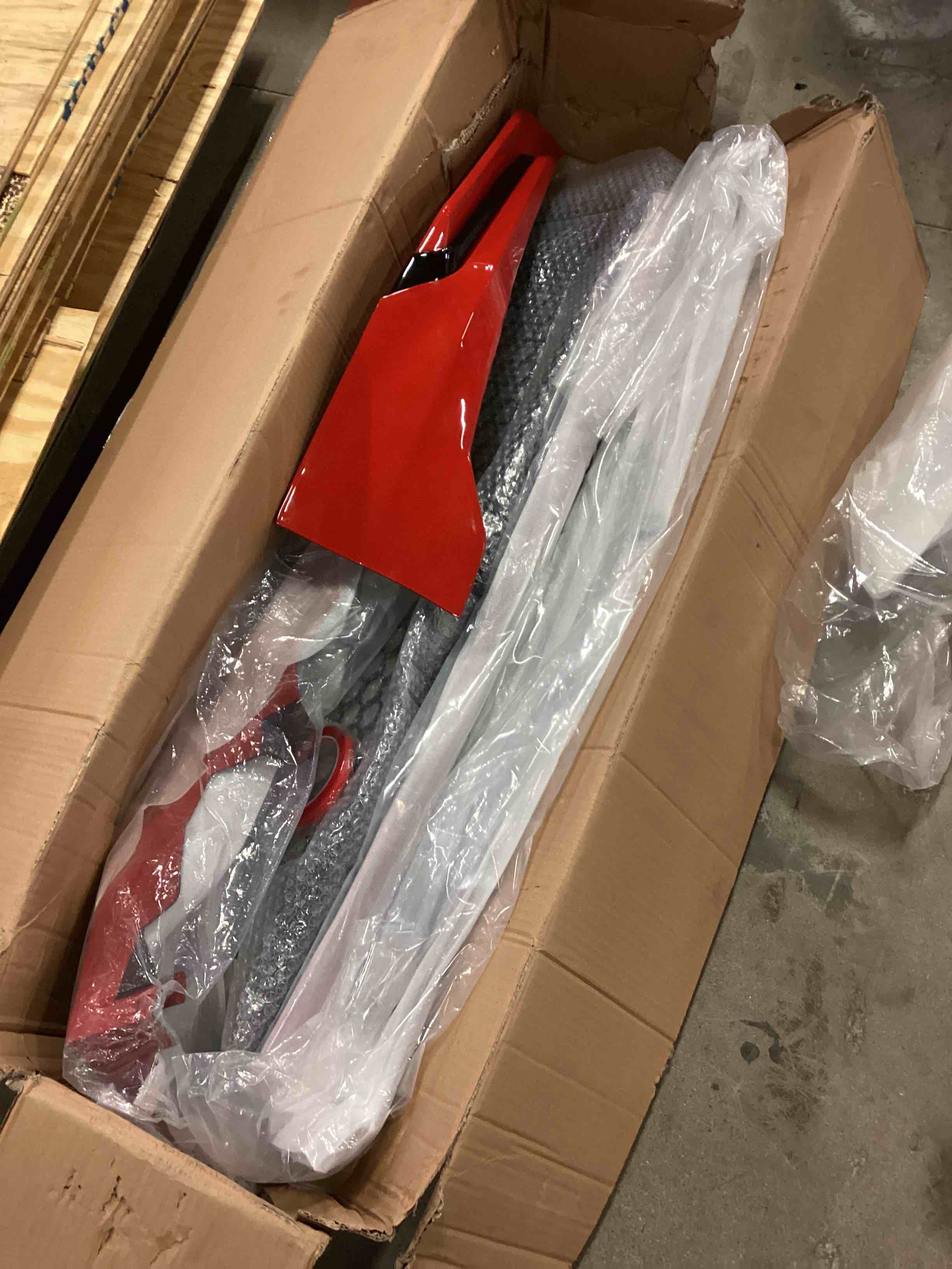 https://s3.amazonaws.com/lotting-images-prod/bidfta/GRA1515070_1758739183434.jpeg