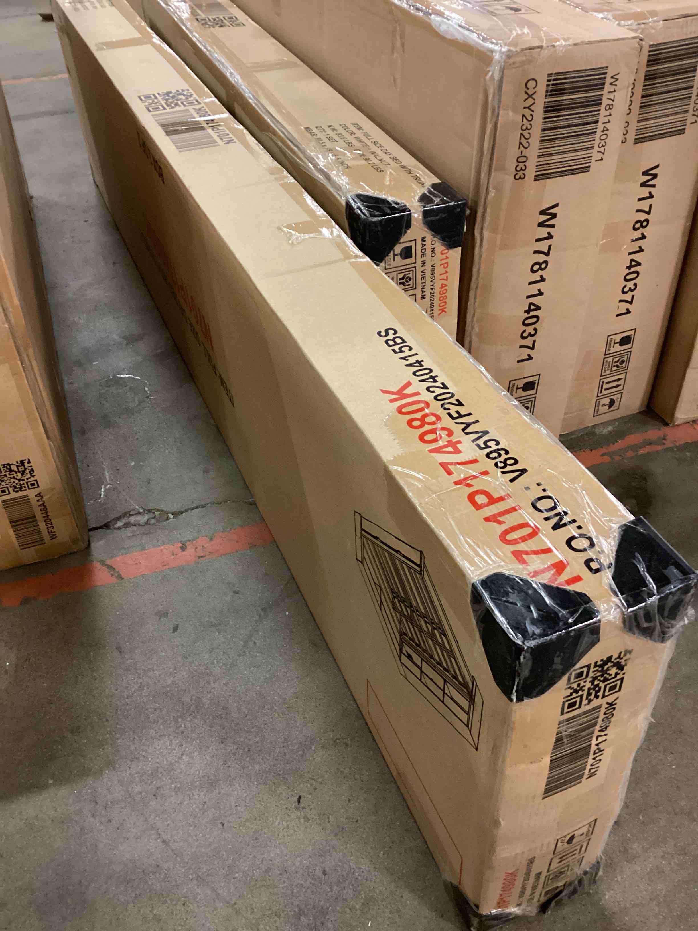 https://s3.amazonaws.com/lotting-images-prod/bidfta/GRA1515142_1758826294921.jpeg