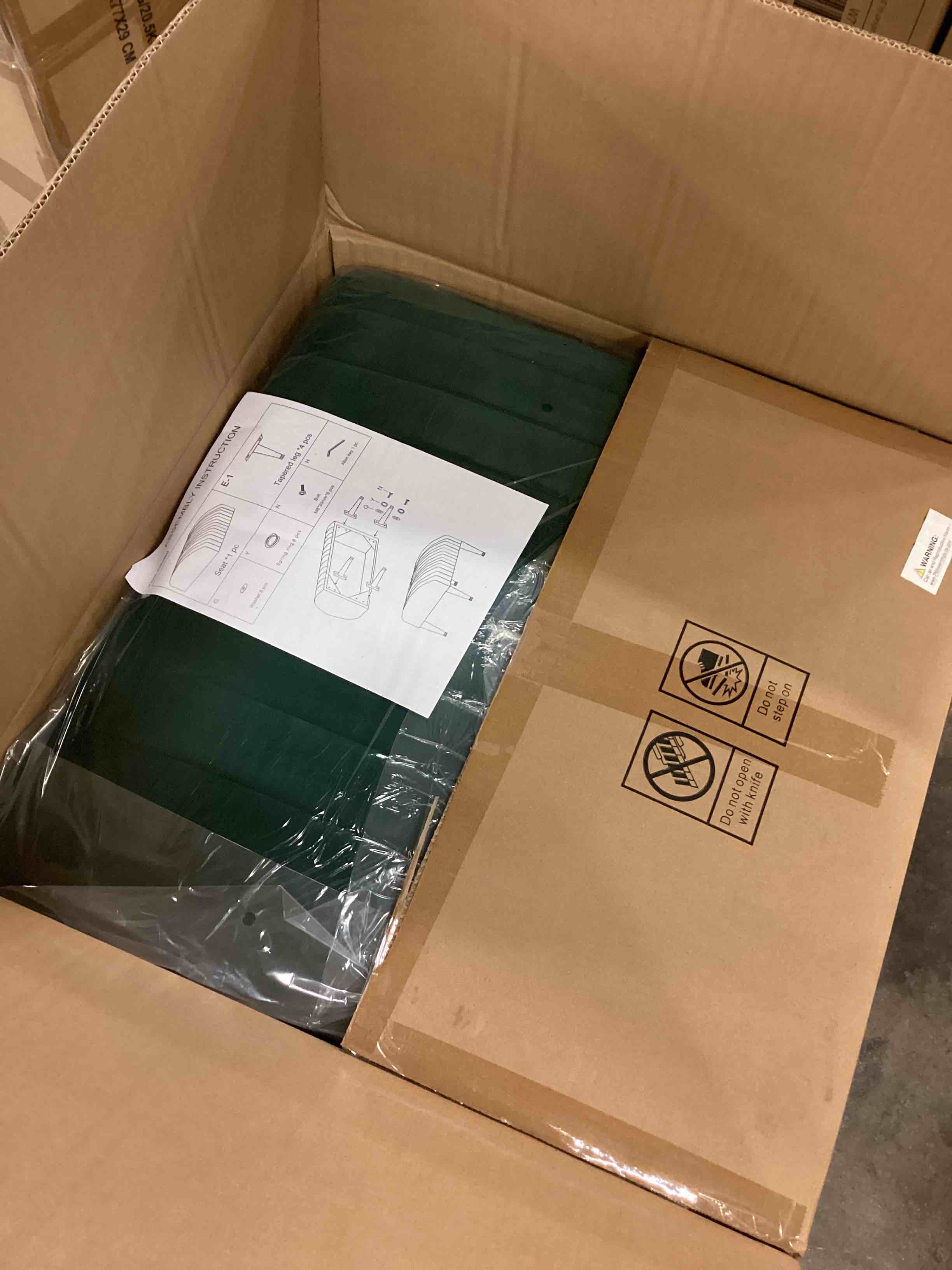 https://s3.amazonaws.com/lotting-images-prod/bidfta/GRA1515155_1758829636335.jpeg