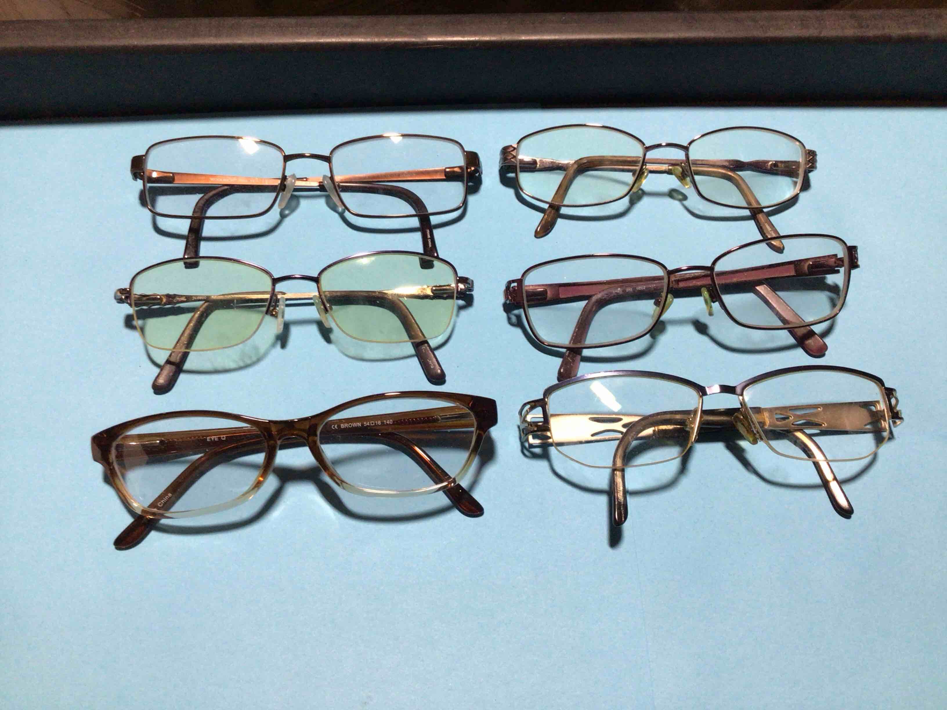 Condition photo showing Good Condition for Pack of 6 Assortment of prescriptions glasses