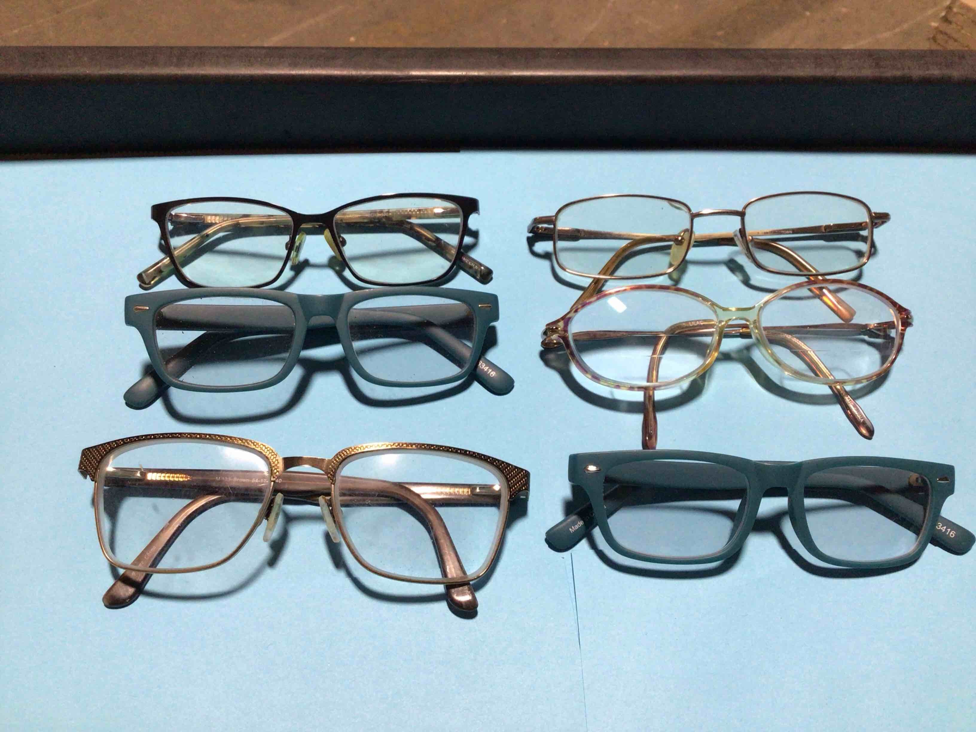 pack of 6 assortment of prescriptions glasses 