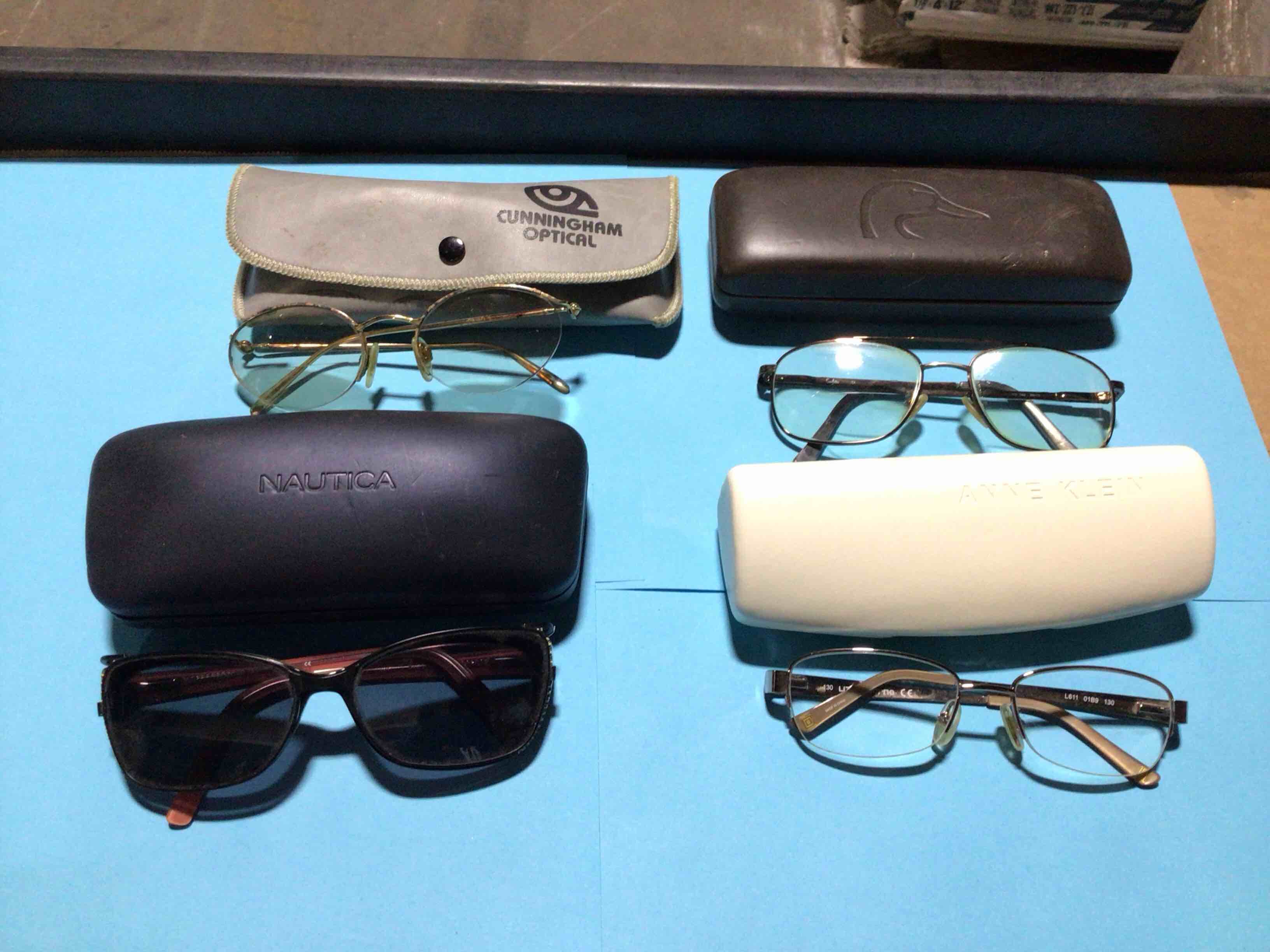 Pack of 4 prescription glasses