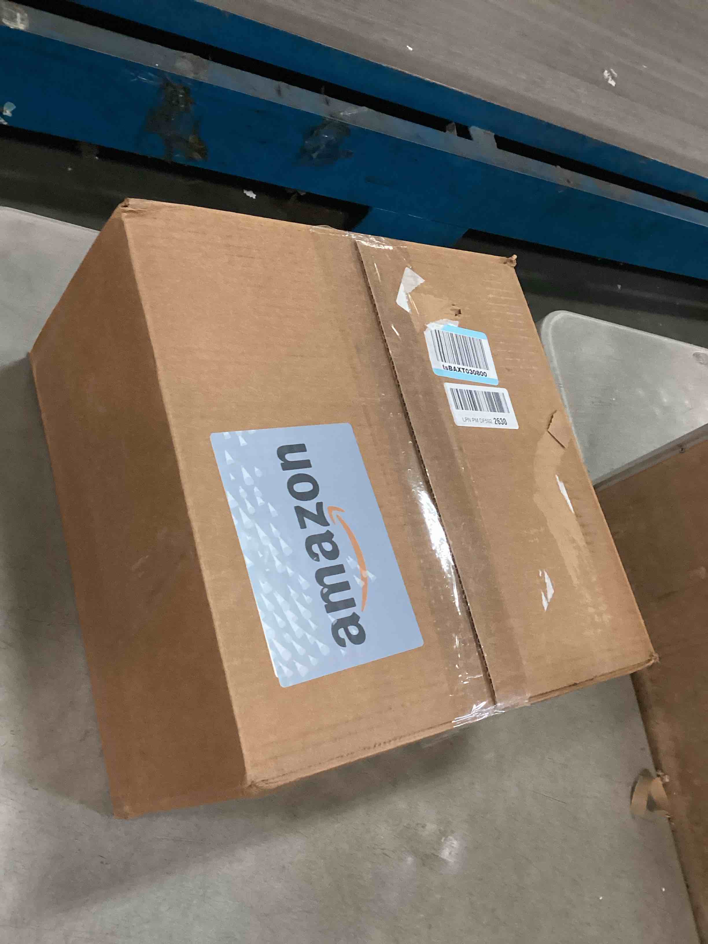 https://s3.amazonaws.com/lotting-images-prod/bidfta/GRA1552064_1733981855377.jpeg
