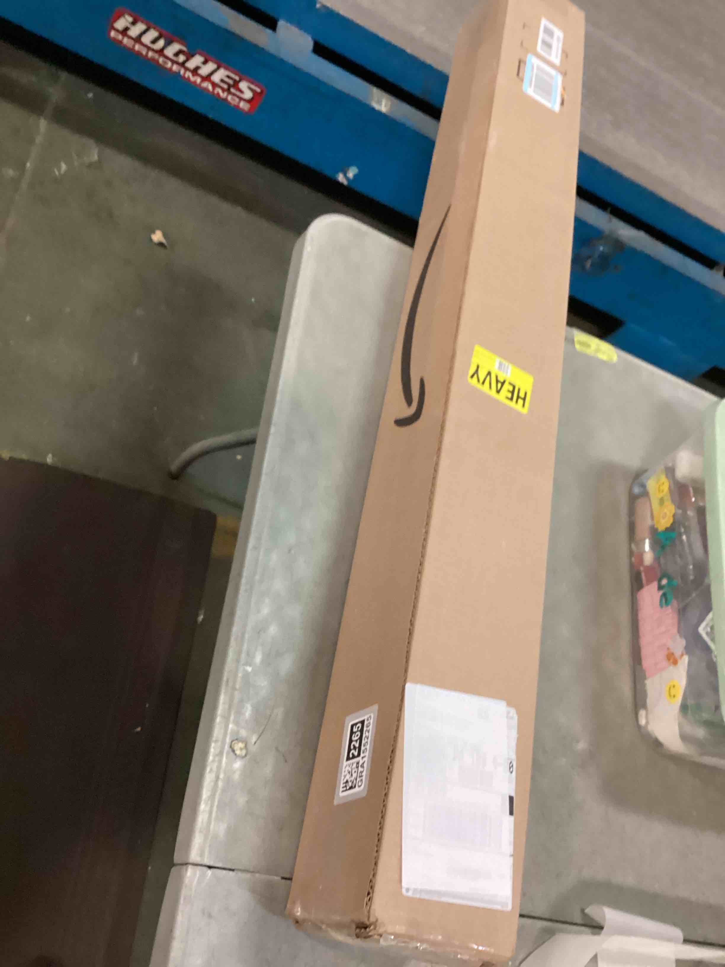 https://s3.amazonaws.com/lotting-images-prod/bidfta/GRA1552265_1734095775897.jpeg