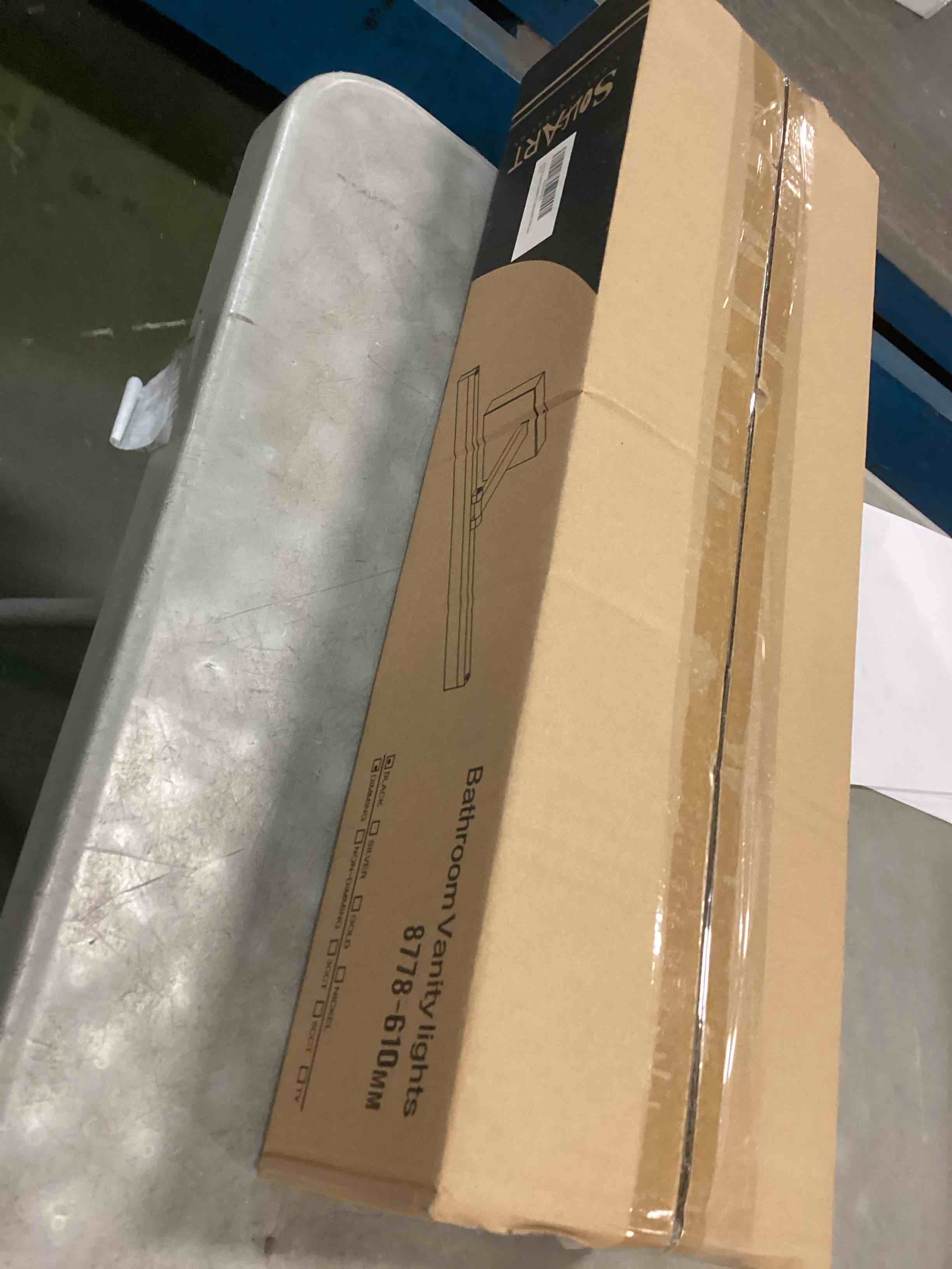https://s3.amazonaws.com/lotting-images-prod/bidfta/GRA1553447_1734614556301.jpeg