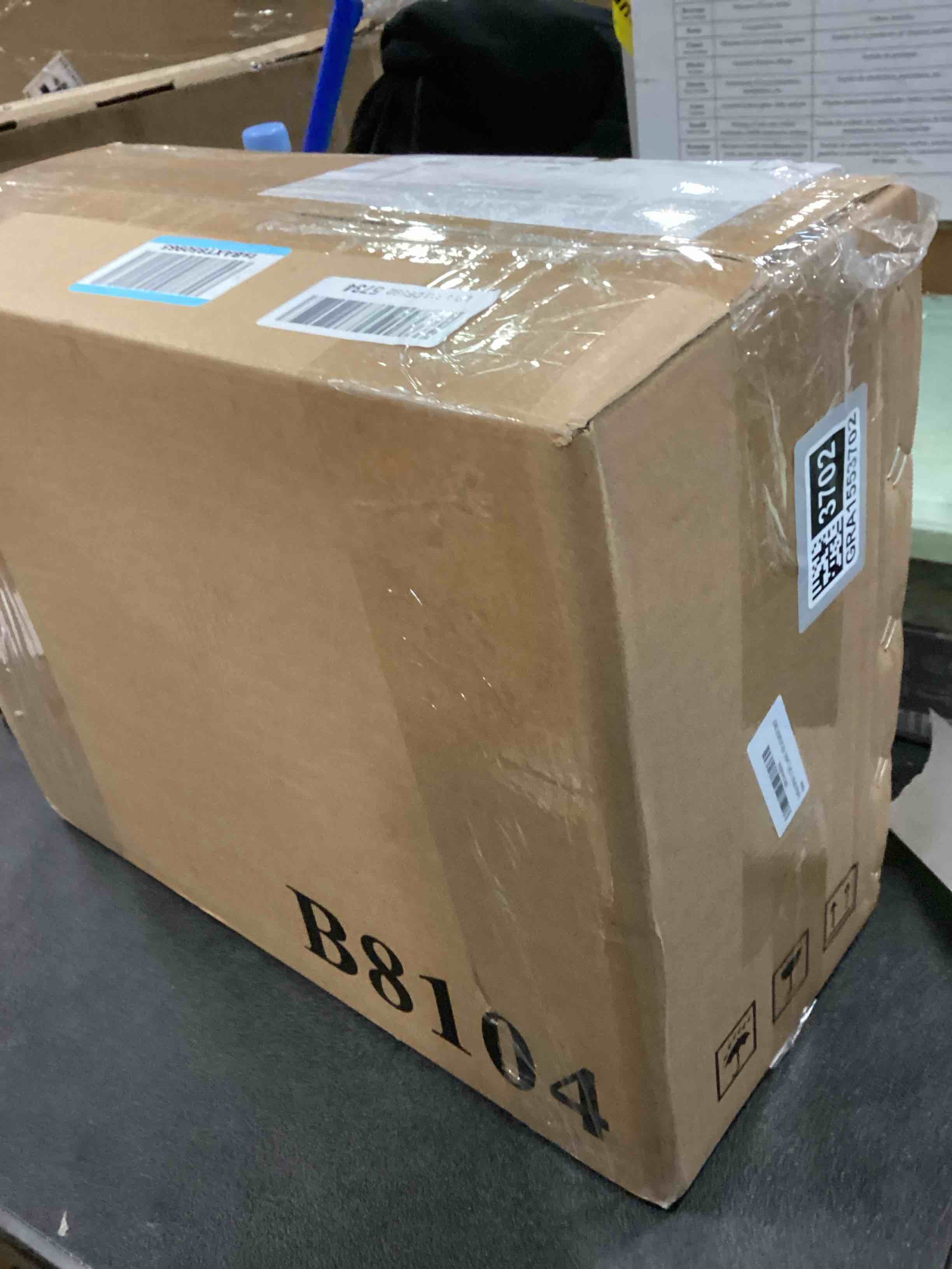 https://s3.amazonaws.com/lotting-images-prod/bidfta/GRA1553702_1734703828601.jpeg
