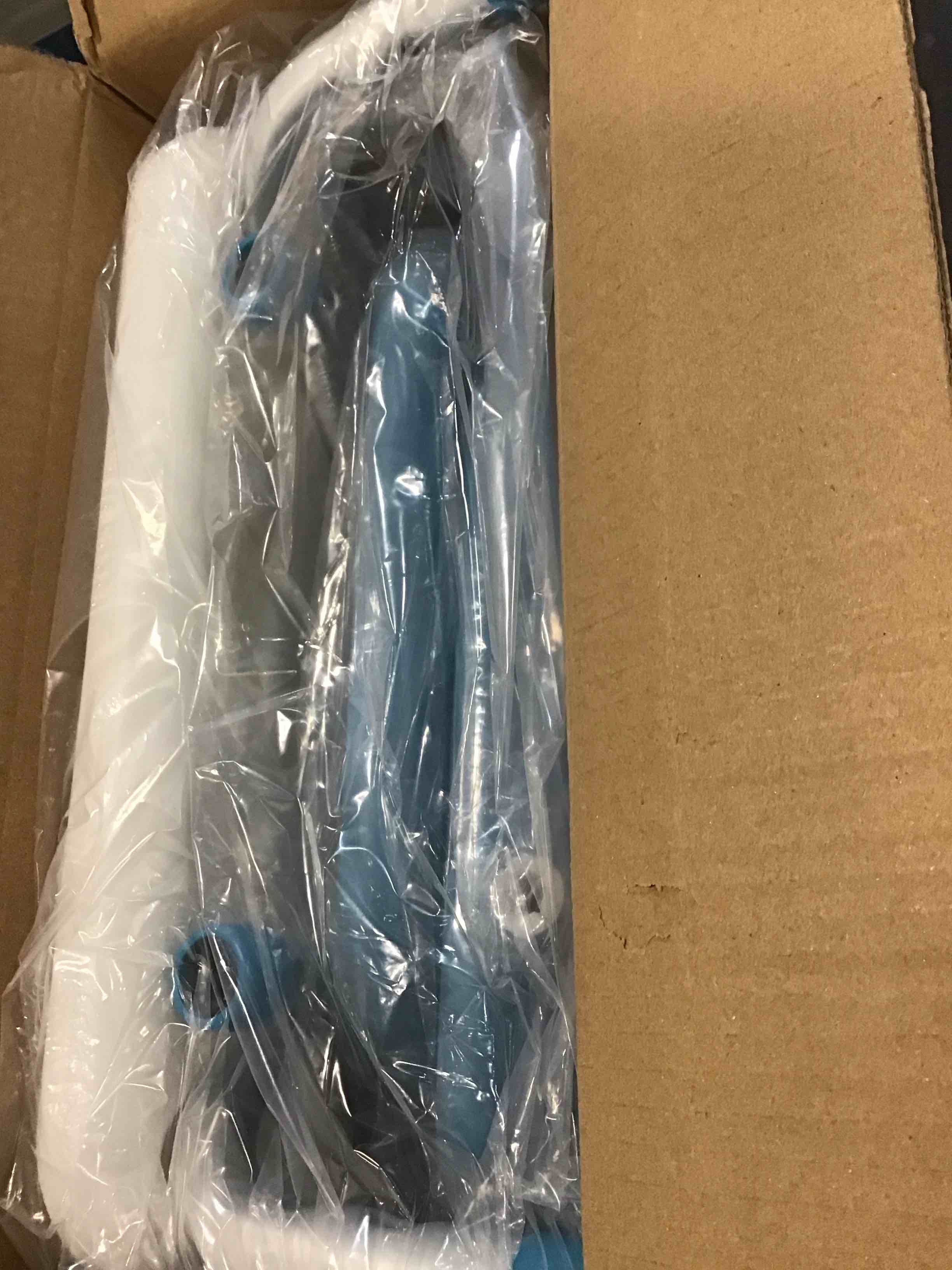 https://s3.amazonaws.com/lotting-images-prod/bidfta/GRA1553819_1735829275768.jpeg