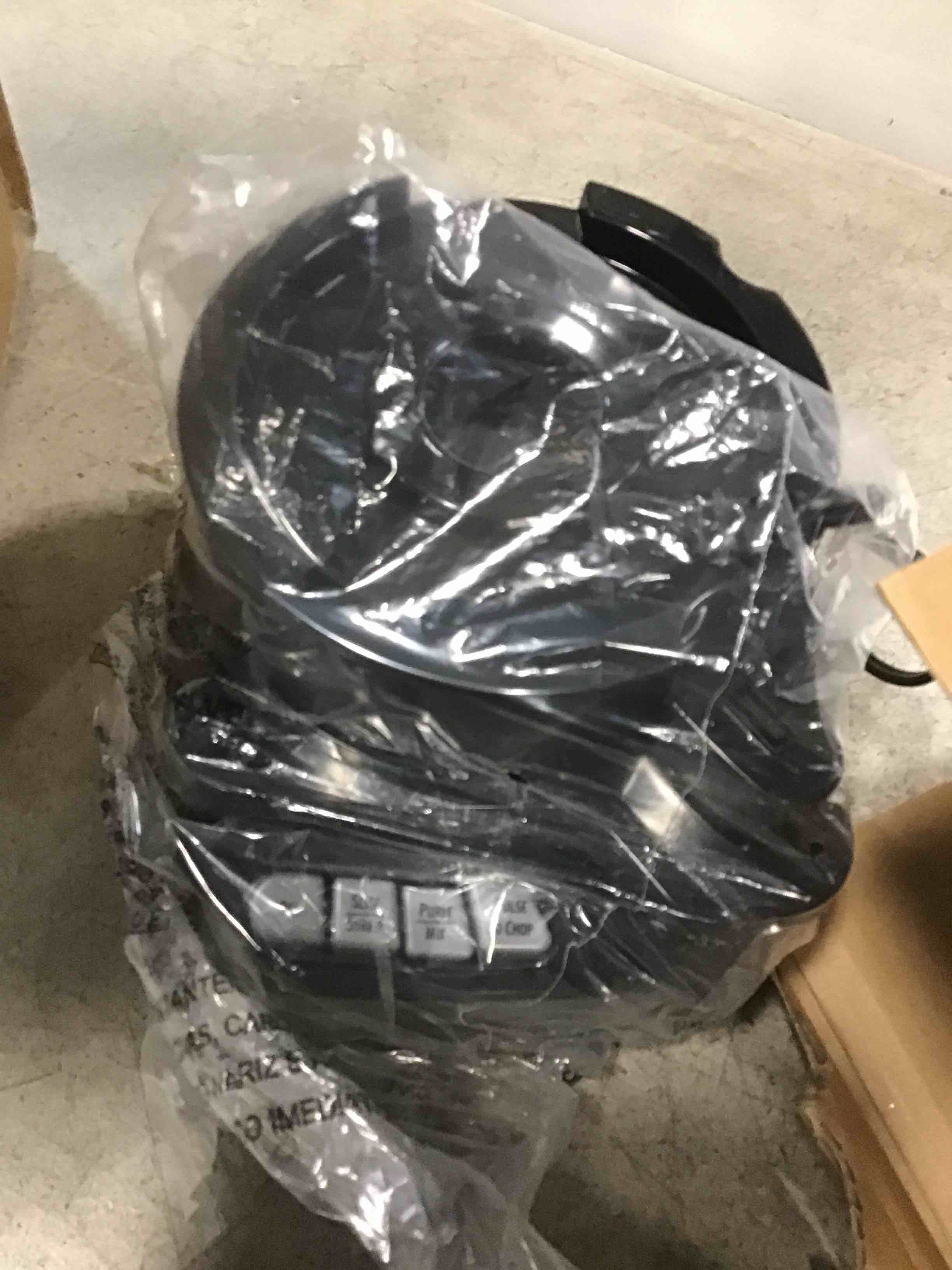 https://s3.amazonaws.com/lotting-images-prod/bidfta/GRA1554373_1736259884260.jpeg