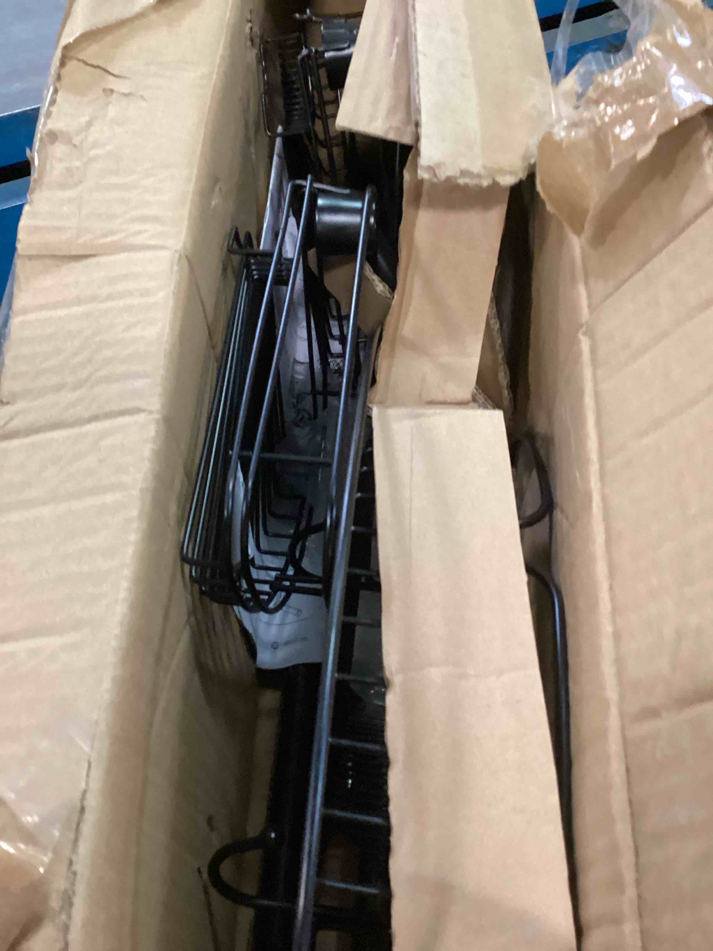 https://s3.amazonaws.com/lotting-images-prod/bidfta/GRA1555311_1741881581486.jpeg
