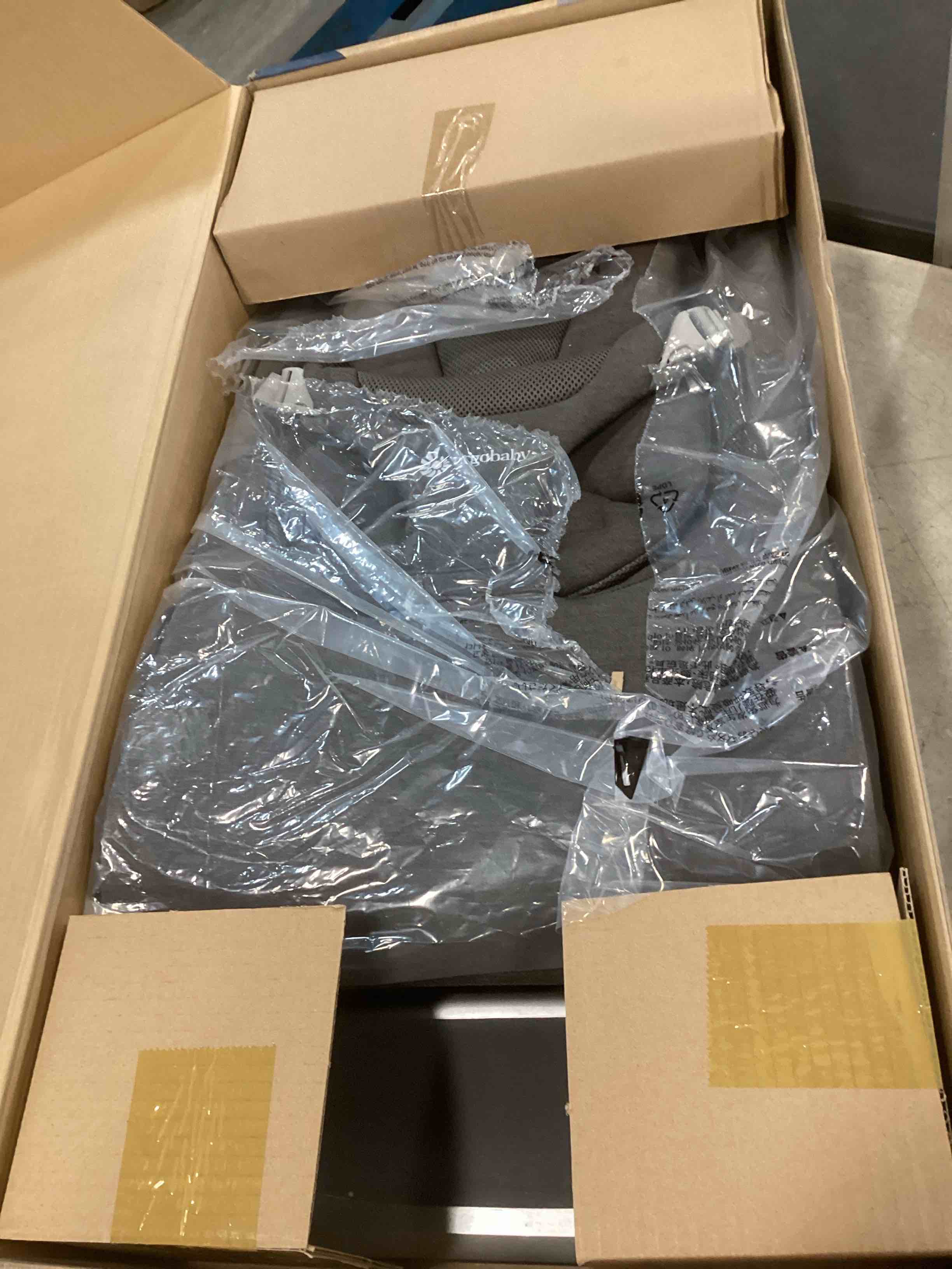 https://s3.amazonaws.com/lotting-images-prod/bidfta/GRA1556500_1742577882241.jpeg