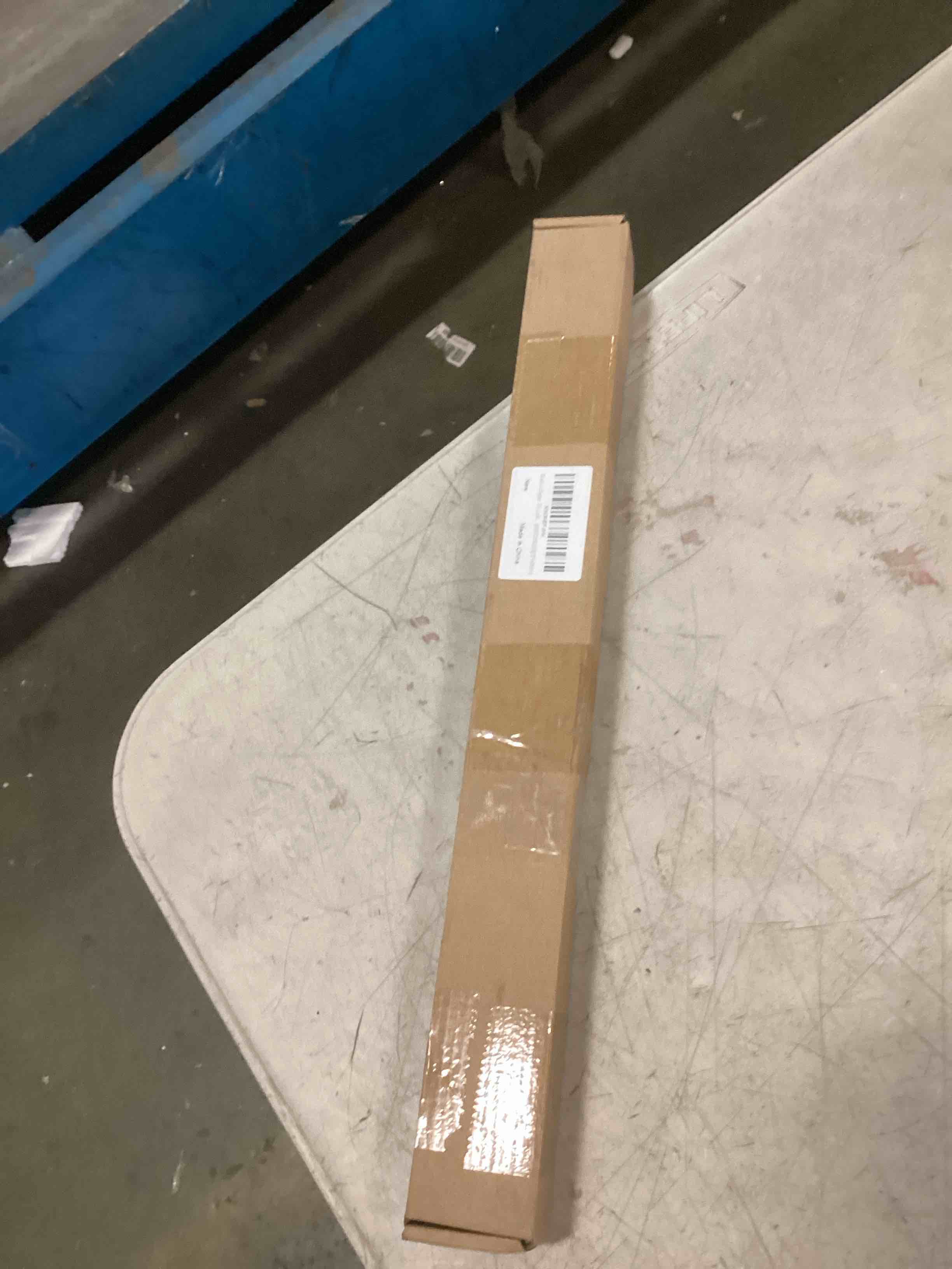 https://s3.amazonaws.com/lotting-images-prod/bidfta/GRA1556583_1742588012230.jpeg