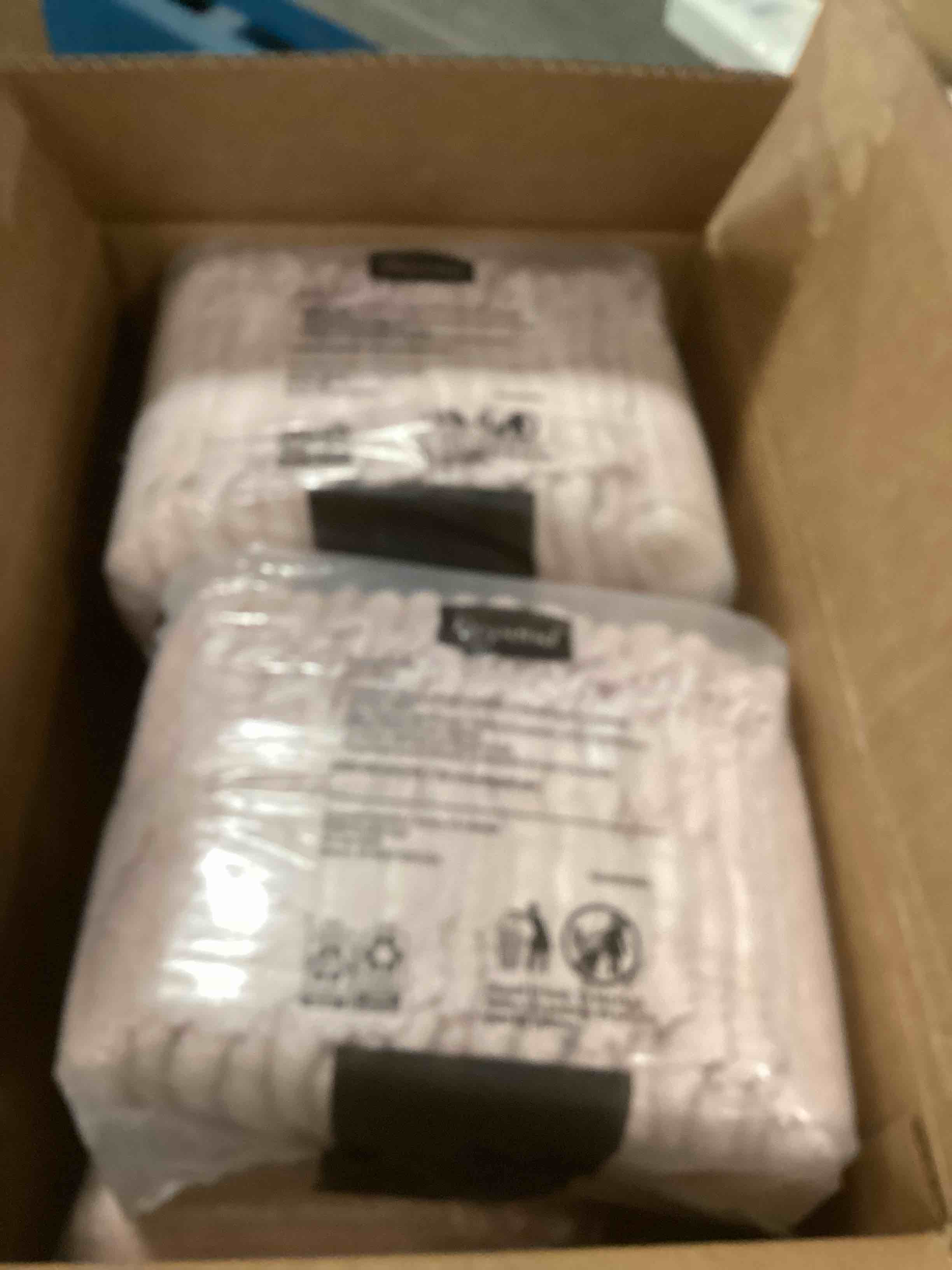 https://s3.amazonaws.com/lotting-images-prod/bidfta/GRA1557083_1742994294772.jpeg