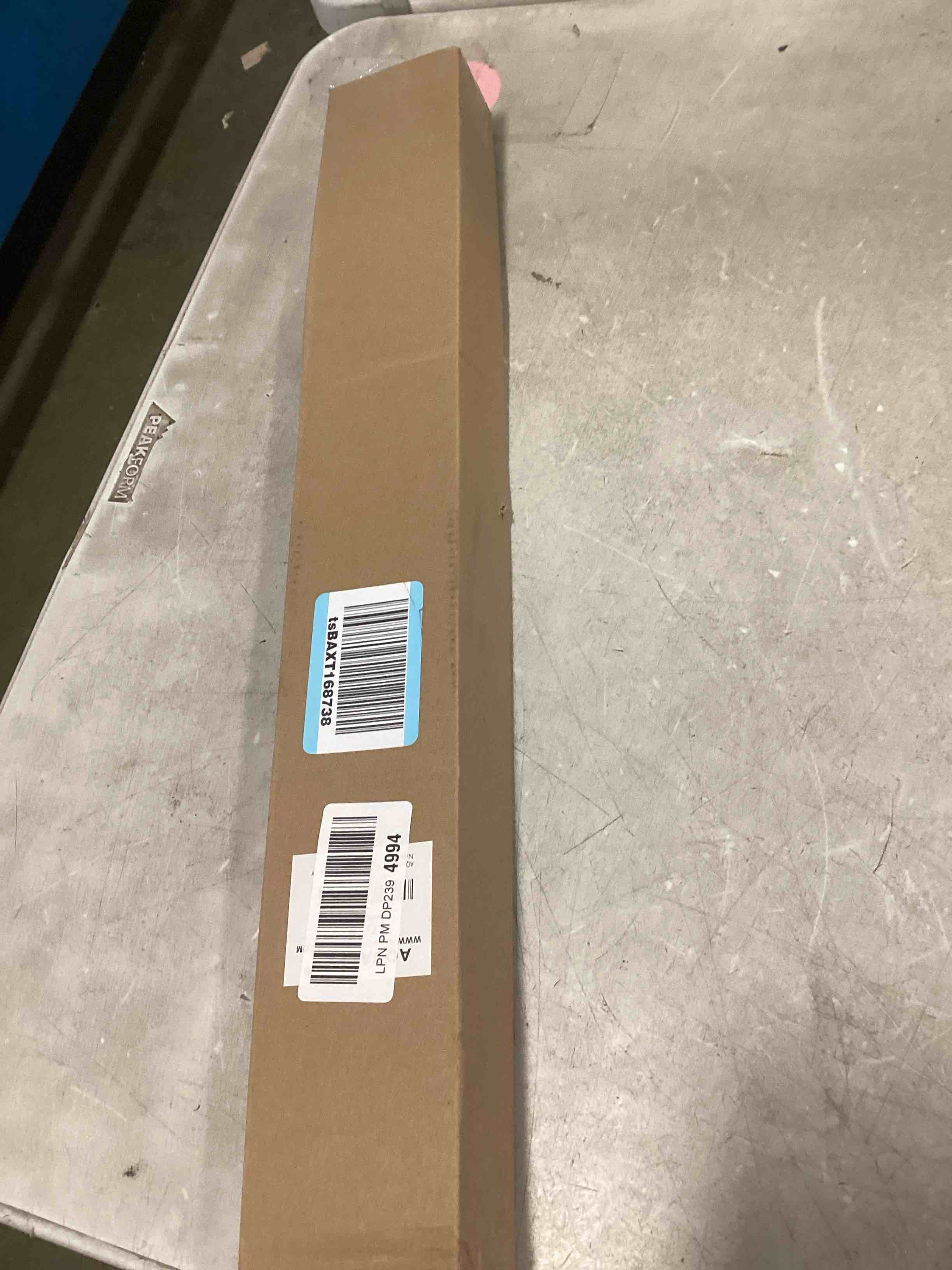 https://s3.amazonaws.com/lotting-images-prod/bidfta/GRA1557339_1743083420632.jpeg
