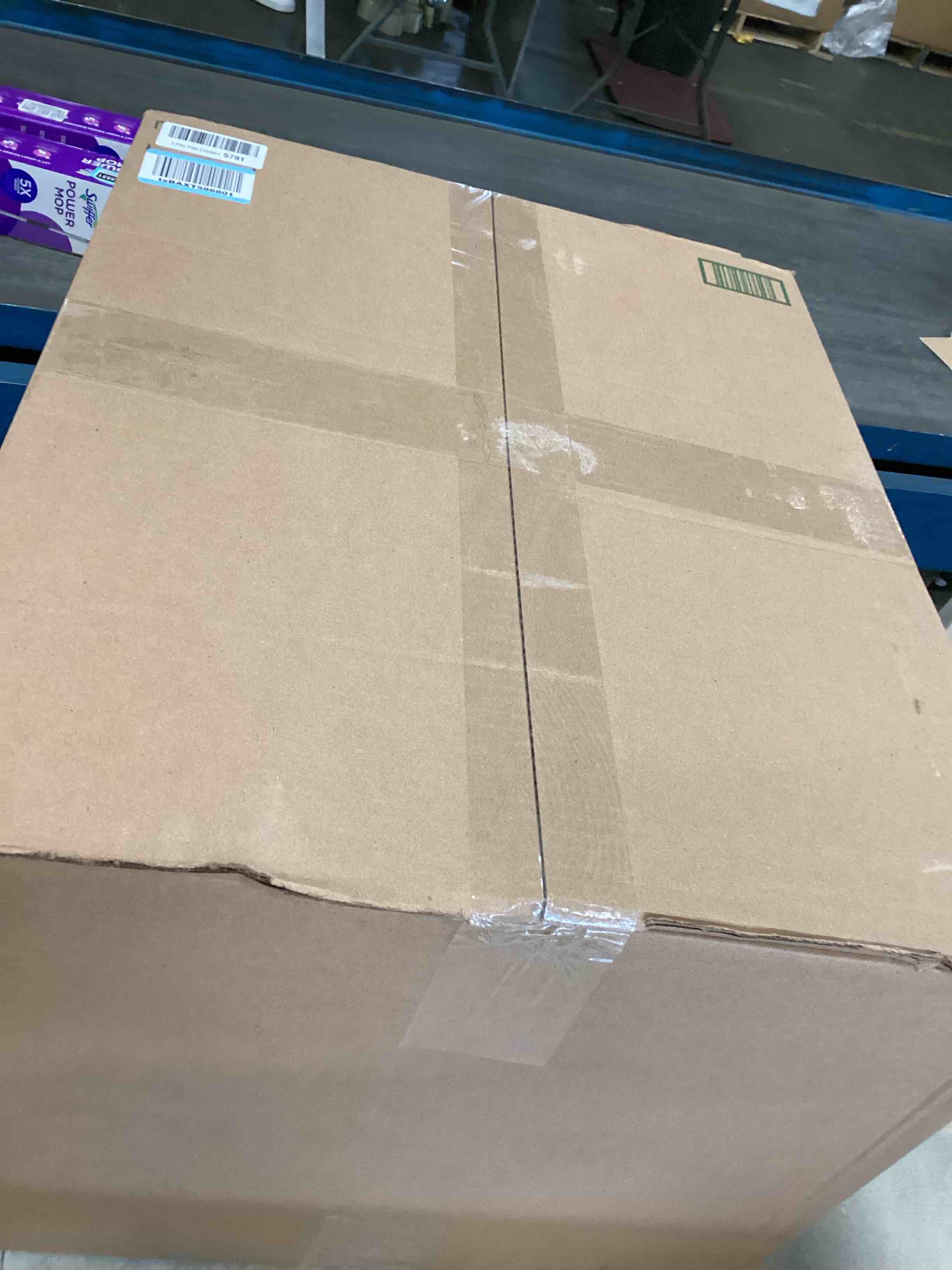 https://s3.amazonaws.com/lotting-images-prod/bidfta/GRA1557539_1743105558177.jpeg