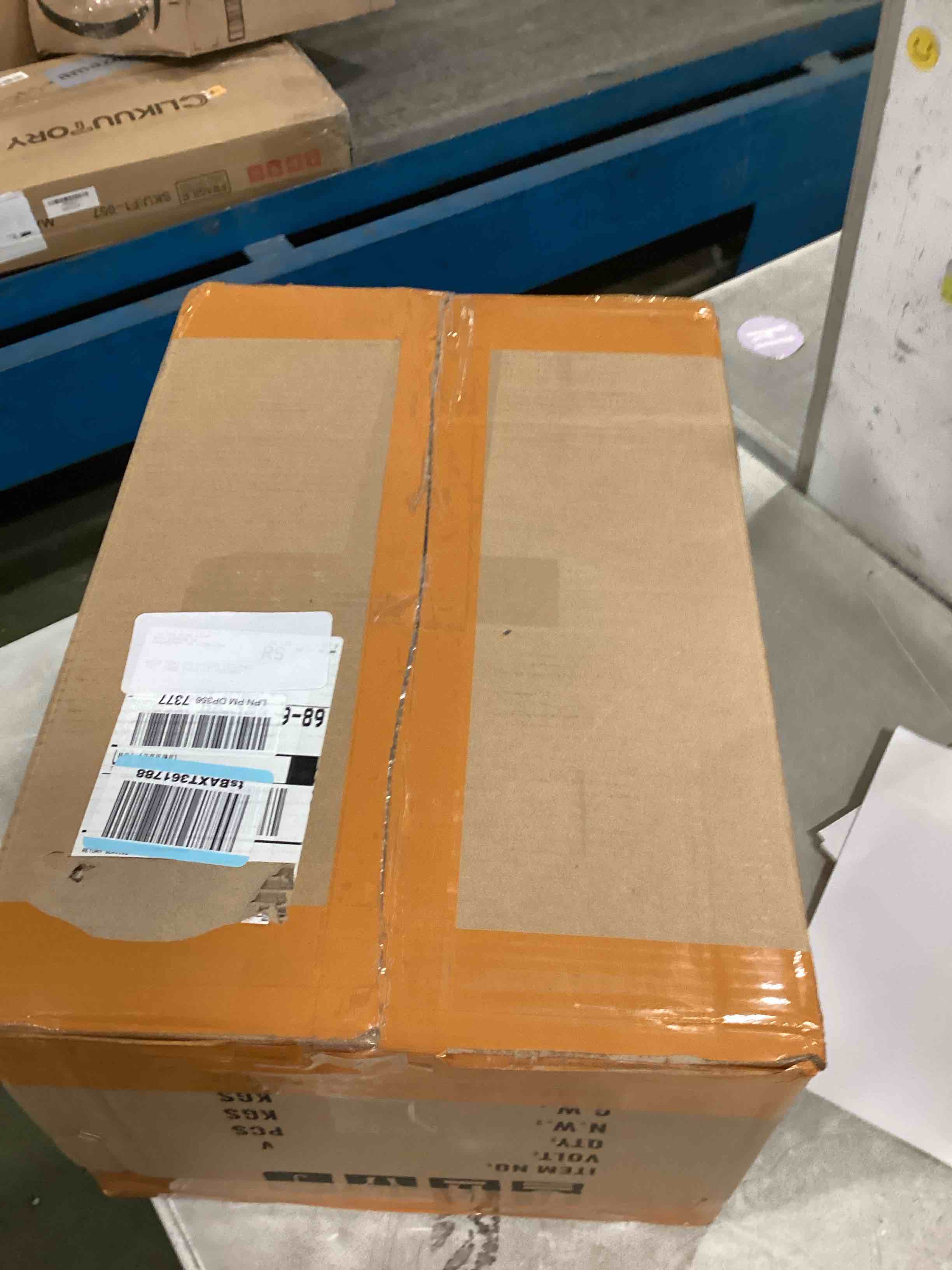 https://s3.amazonaws.com/lotting-images-prod/bidfta/GRA1557783_1743425745523.jpeg