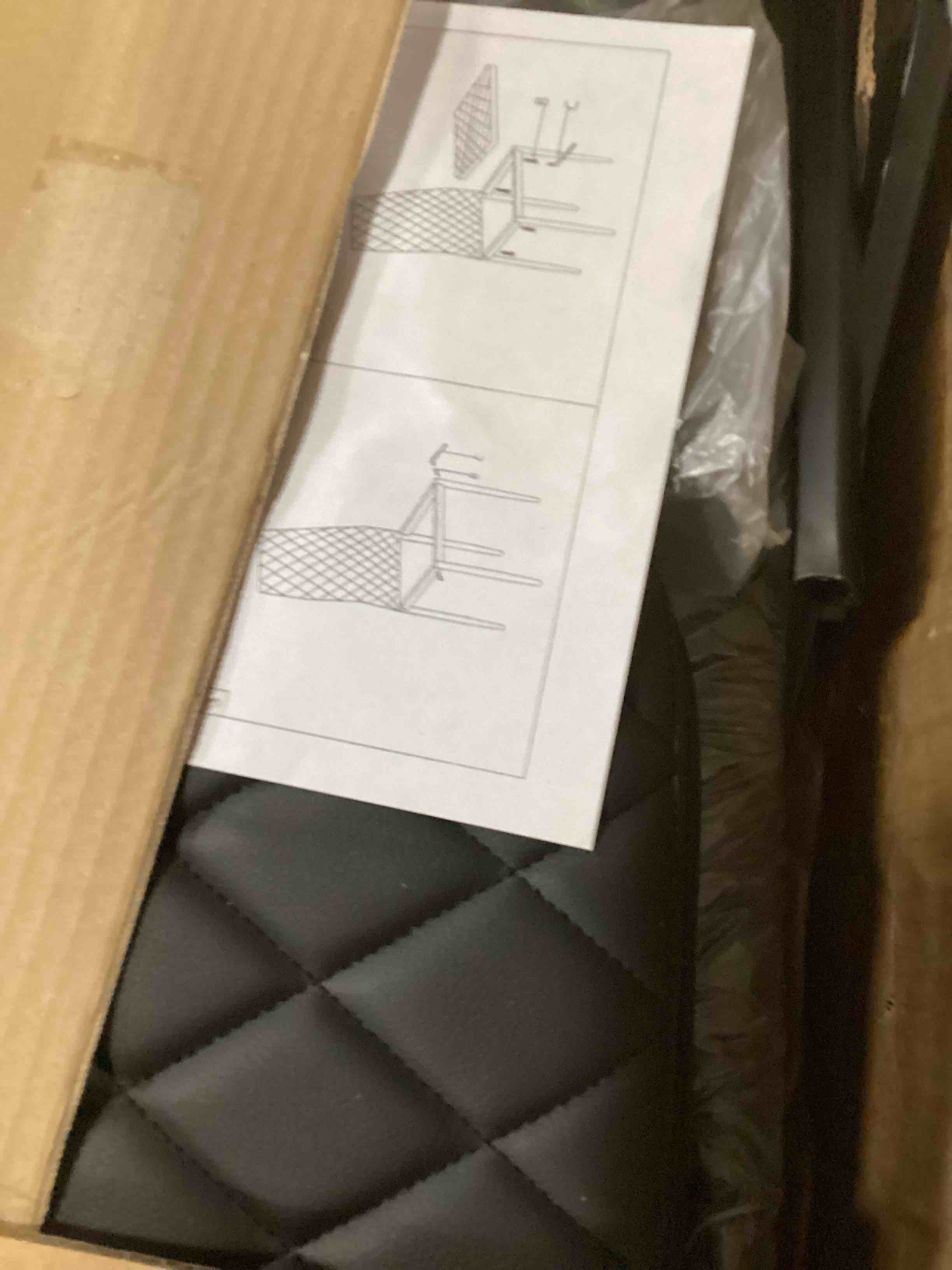 https://s3.amazonaws.com/lotting-images-prod/bidfta/GRA1557907_1743438491685.jpeg