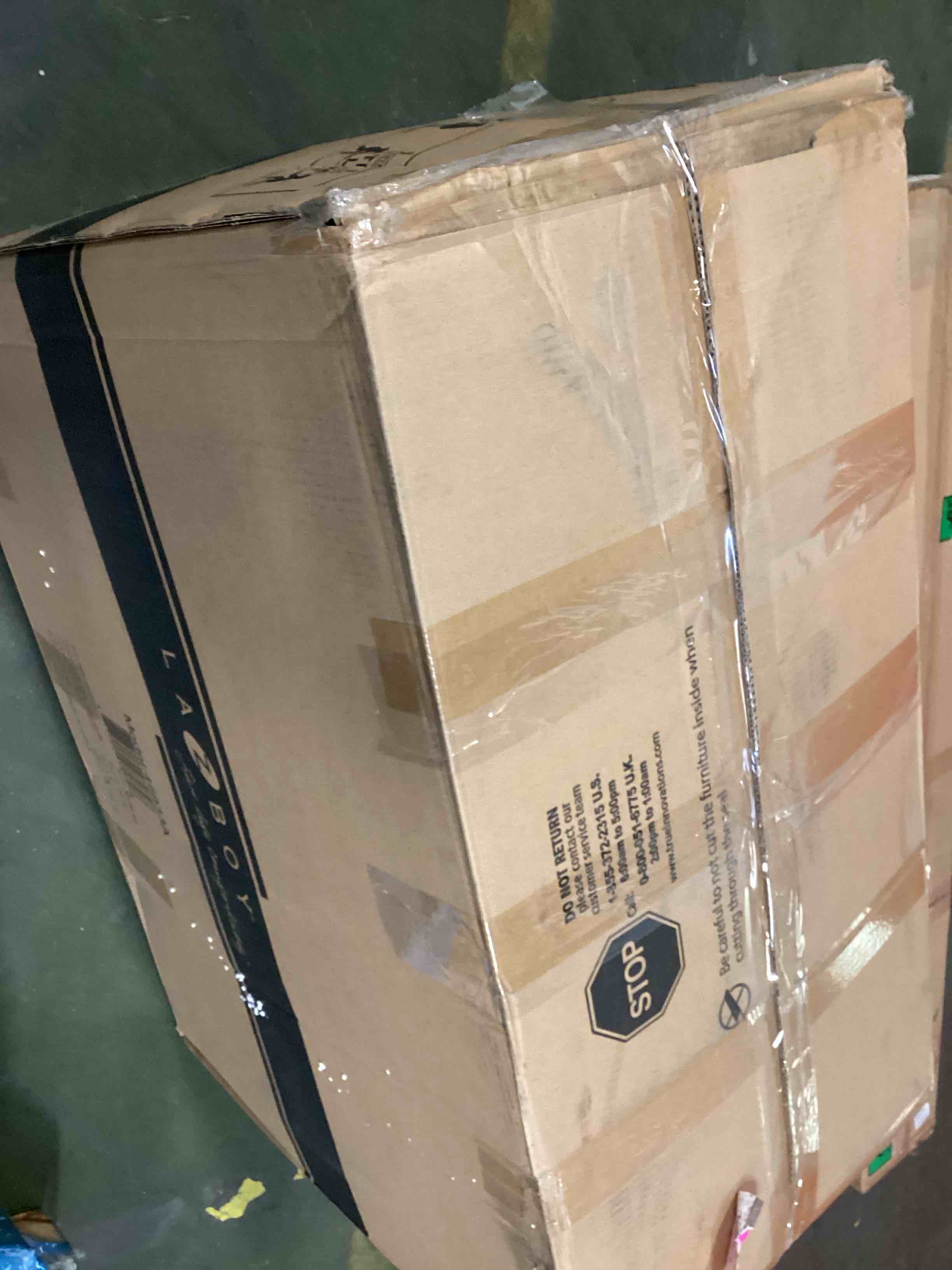 https://s3.amazonaws.com/lotting-images-prod/bidfta/GRA1558595_1735063902001.jpeg