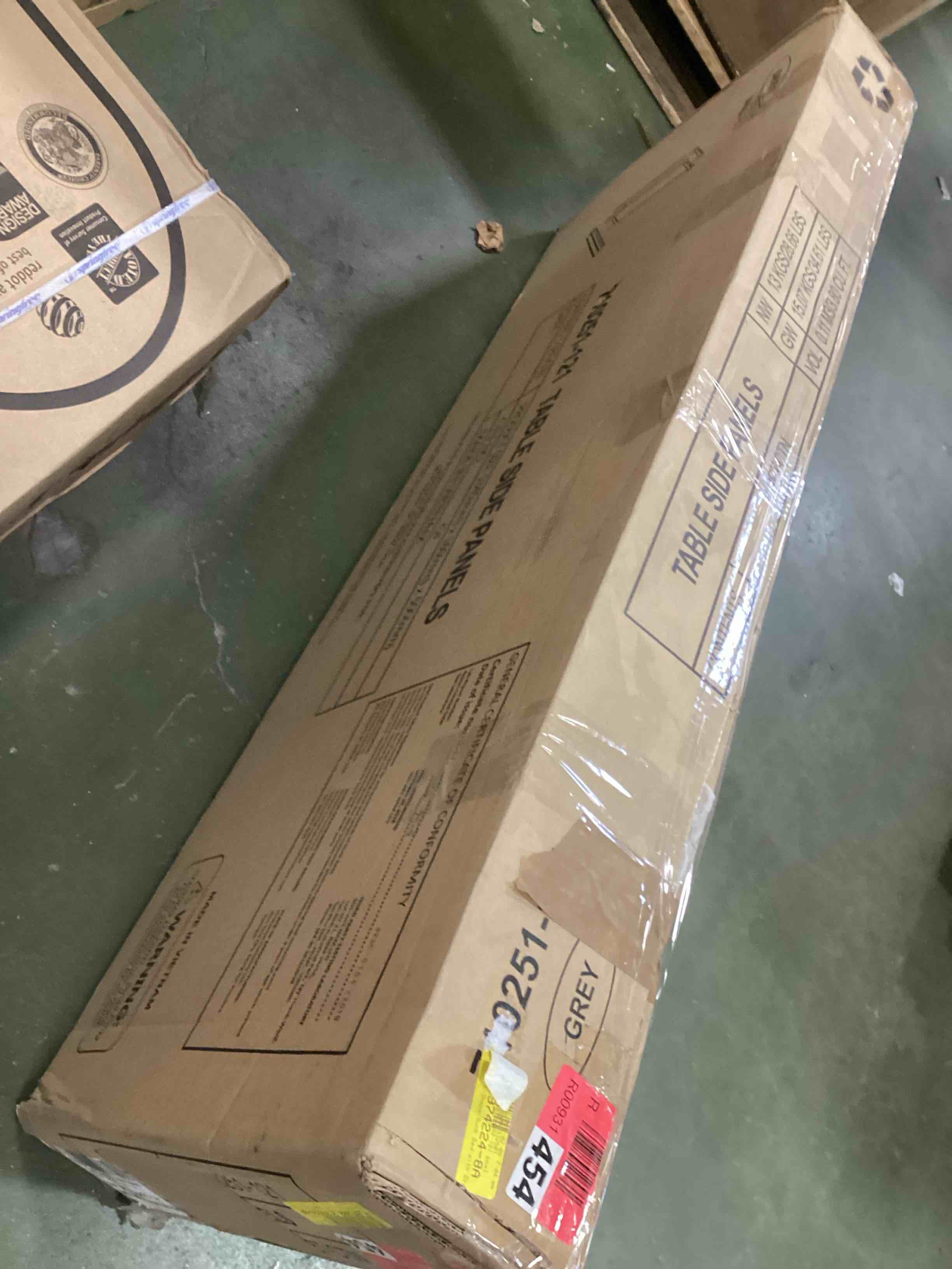 https://s3.amazonaws.com/lotting-images-prod/bidfta/GRA1558799_1735329177644.jpeg
