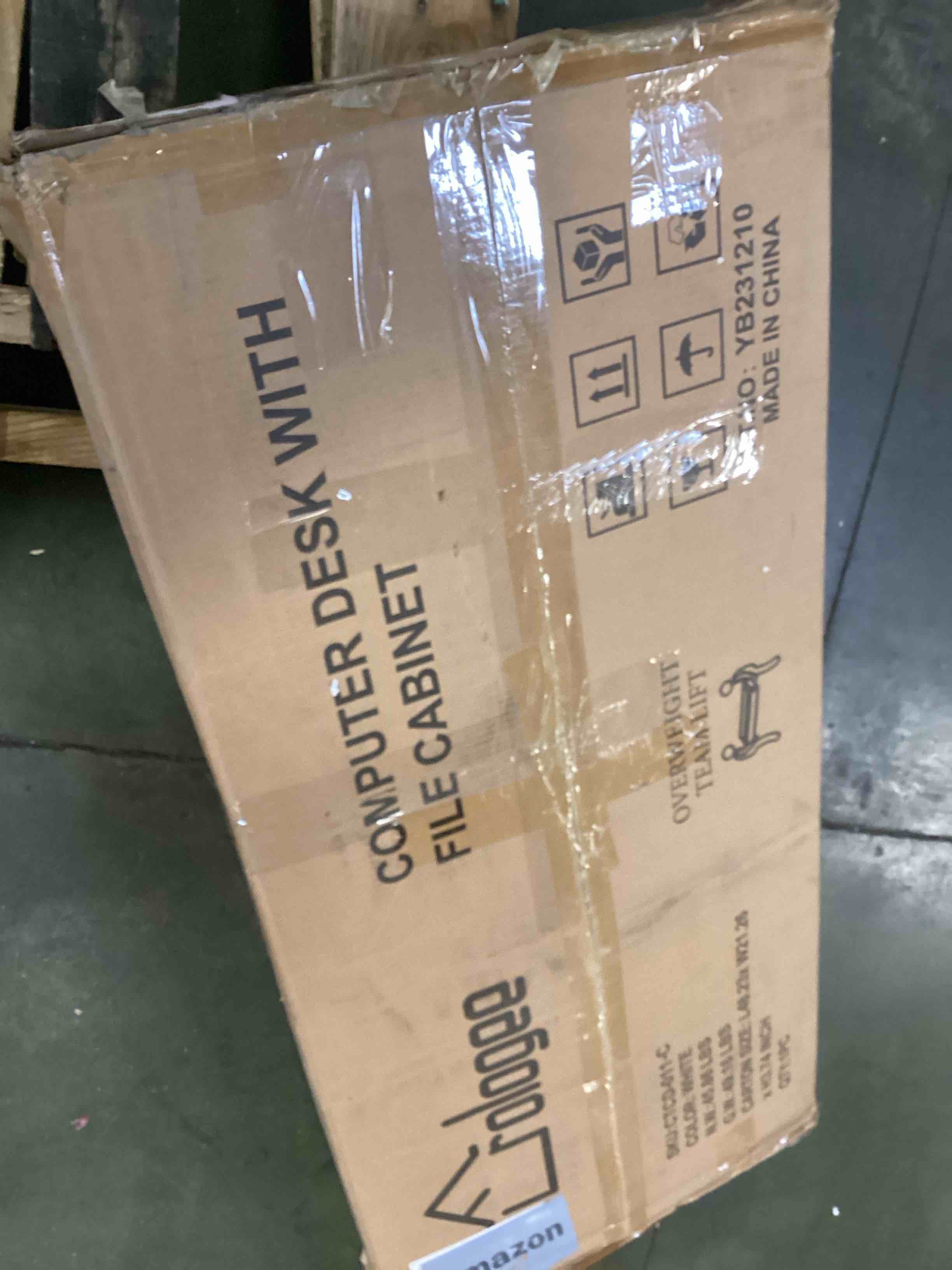 https://s3.amazonaws.com/lotting-images-prod/bidfta/GRA1559471_1736357945919.jpeg
