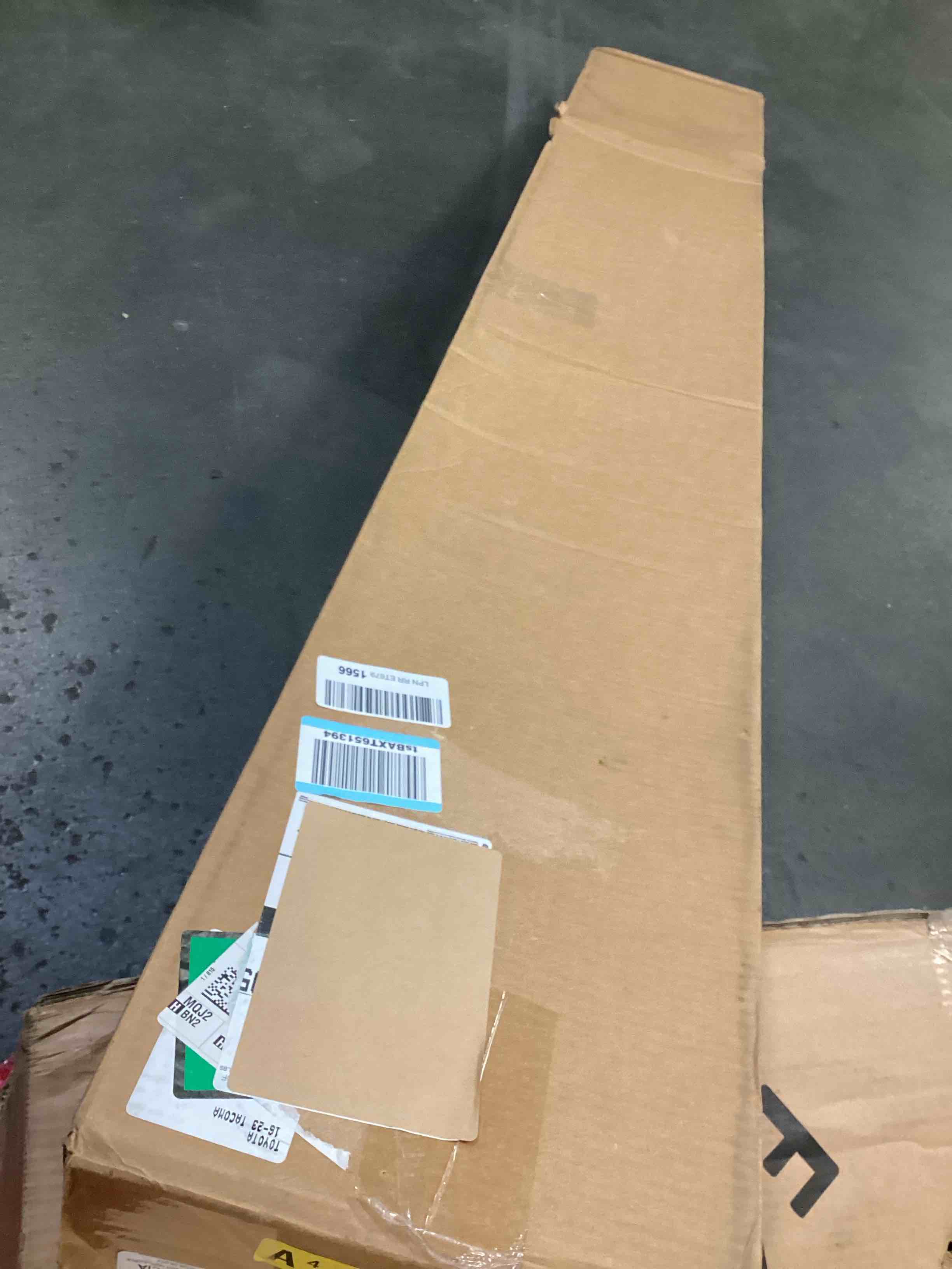 https://s3.amazonaws.com/lotting-images-prod/bidfta/GRA1559496_1736364944732.jpeg