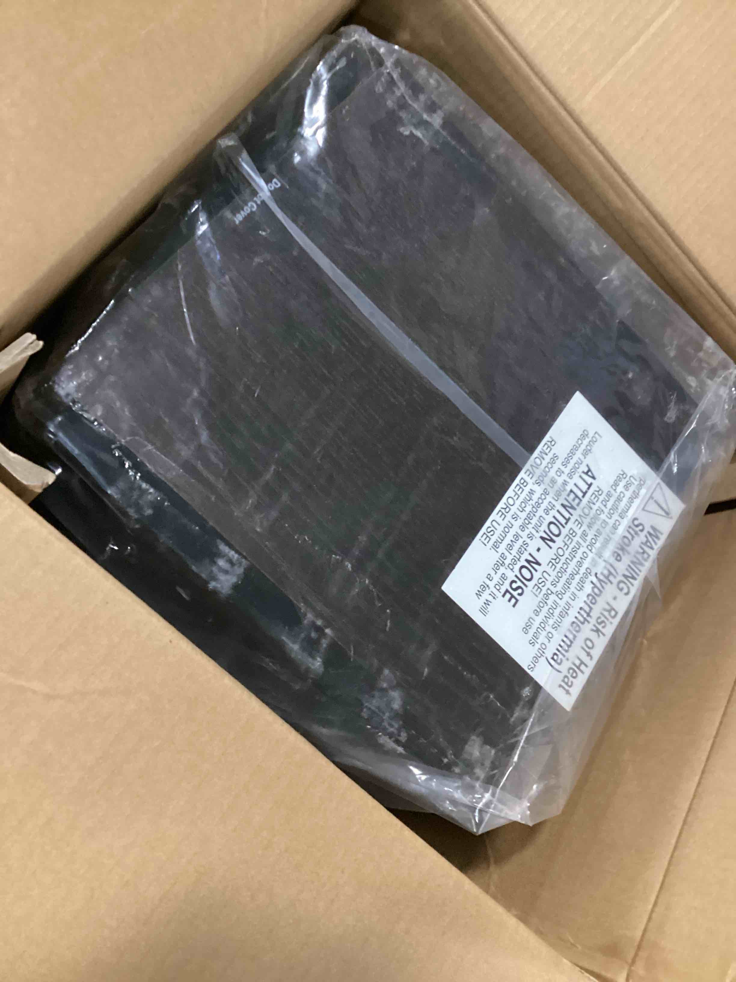 https://s3.amazonaws.com/lotting-images-prod/bidfta/GRA1559728_1736514770791.jpeg