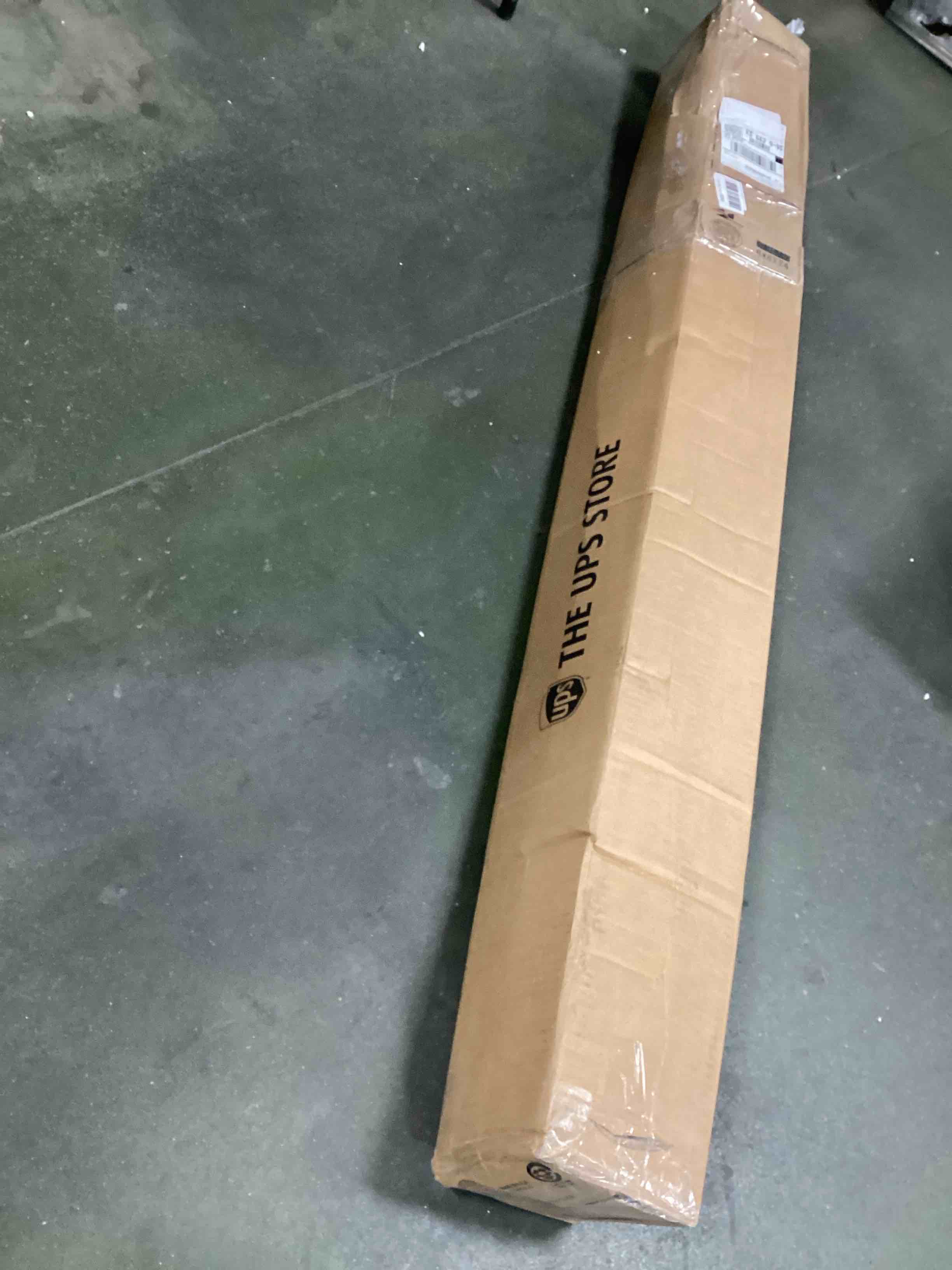 https://s3.amazonaws.com/lotting-images-prod/bidfta/GRA1559763_1736523036935.jpeg