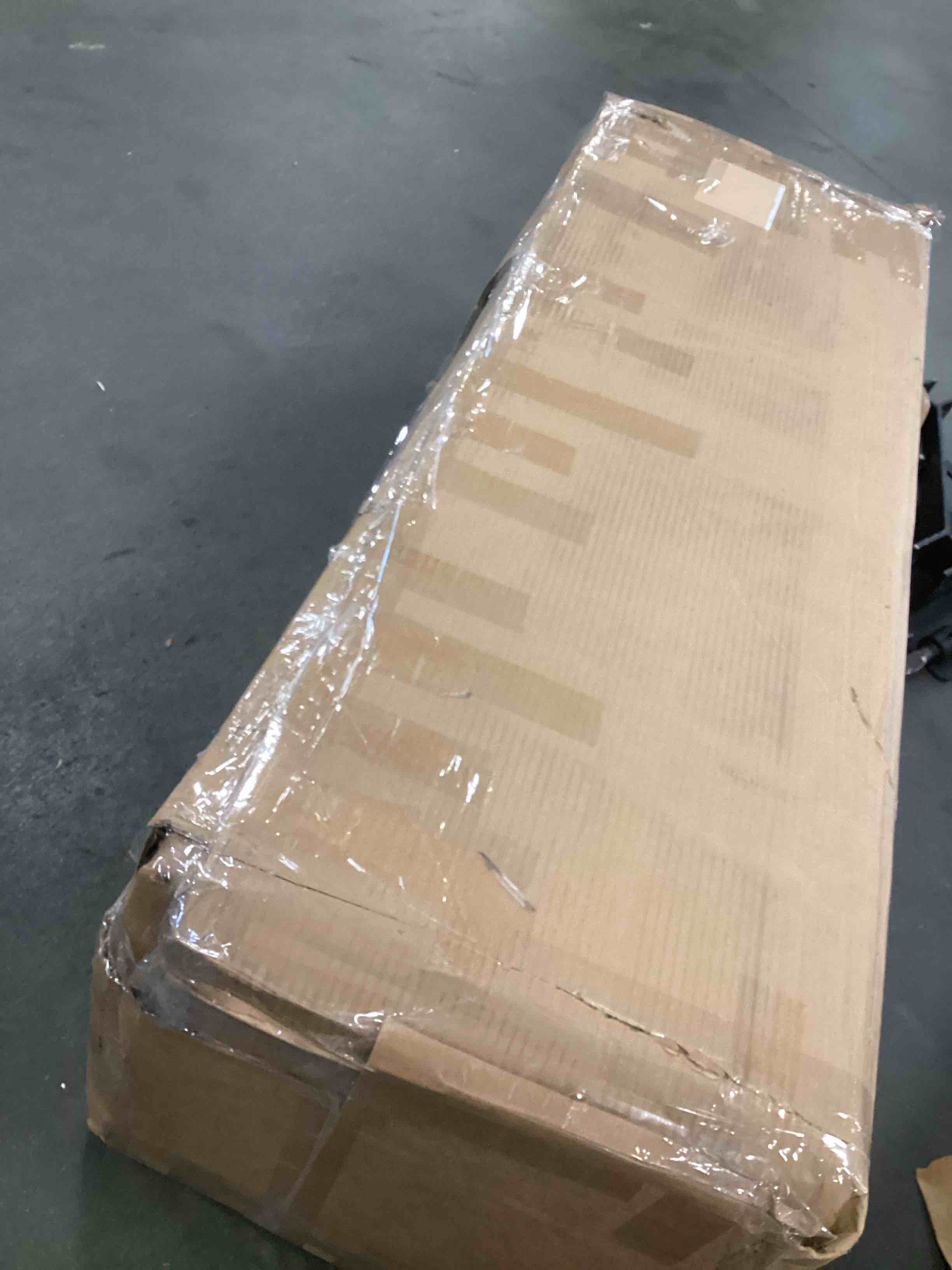 https://s3.amazonaws.com/lotting-images-prod/bidfta/GRA1559938_1736784504709.jpeg