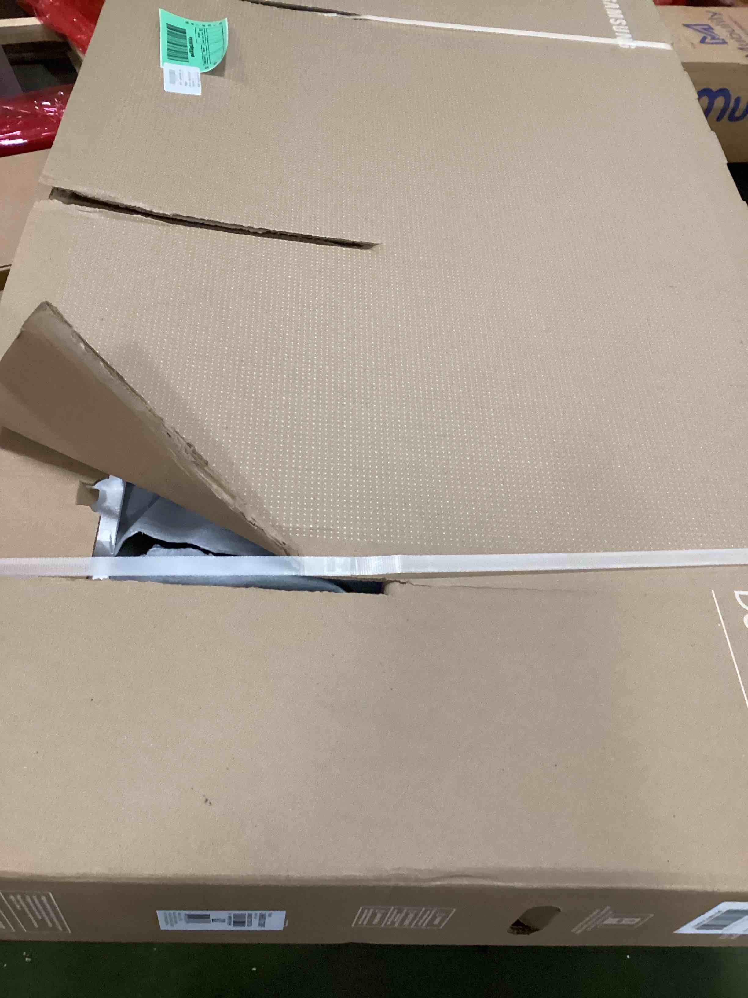 https://s3.amazonaws.com/lotting-images-prod/bidfta/GRA1560178_1736884479007.jpeg