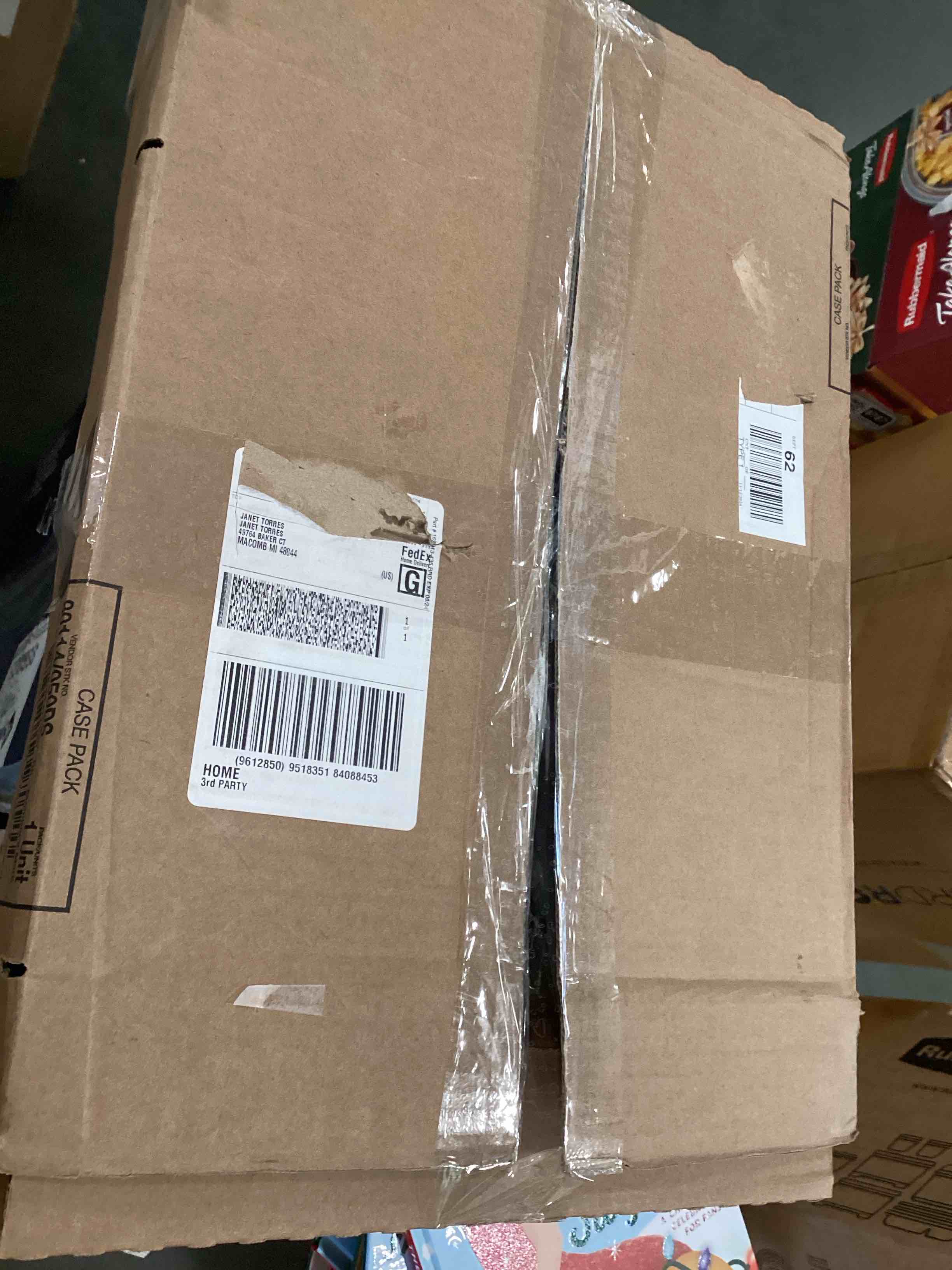 https://s3.amazonaws.com/lotting-images-prod/bidfta/GRA1560807_1737392084900.jpeg