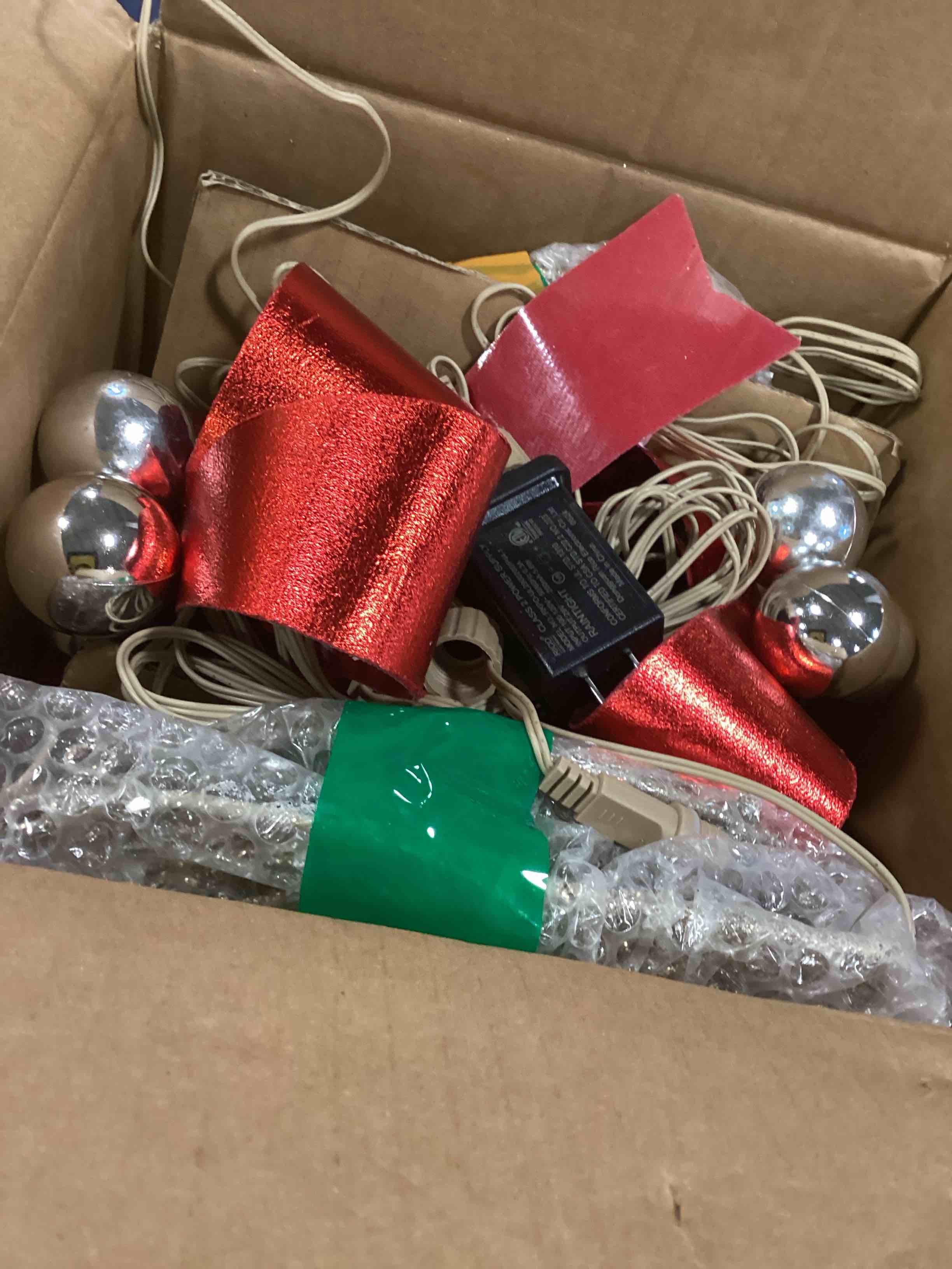 https://s3.amazonaws.com/lotting-images-prod/bidfta/GRA1561188_1734629237115.jpeg