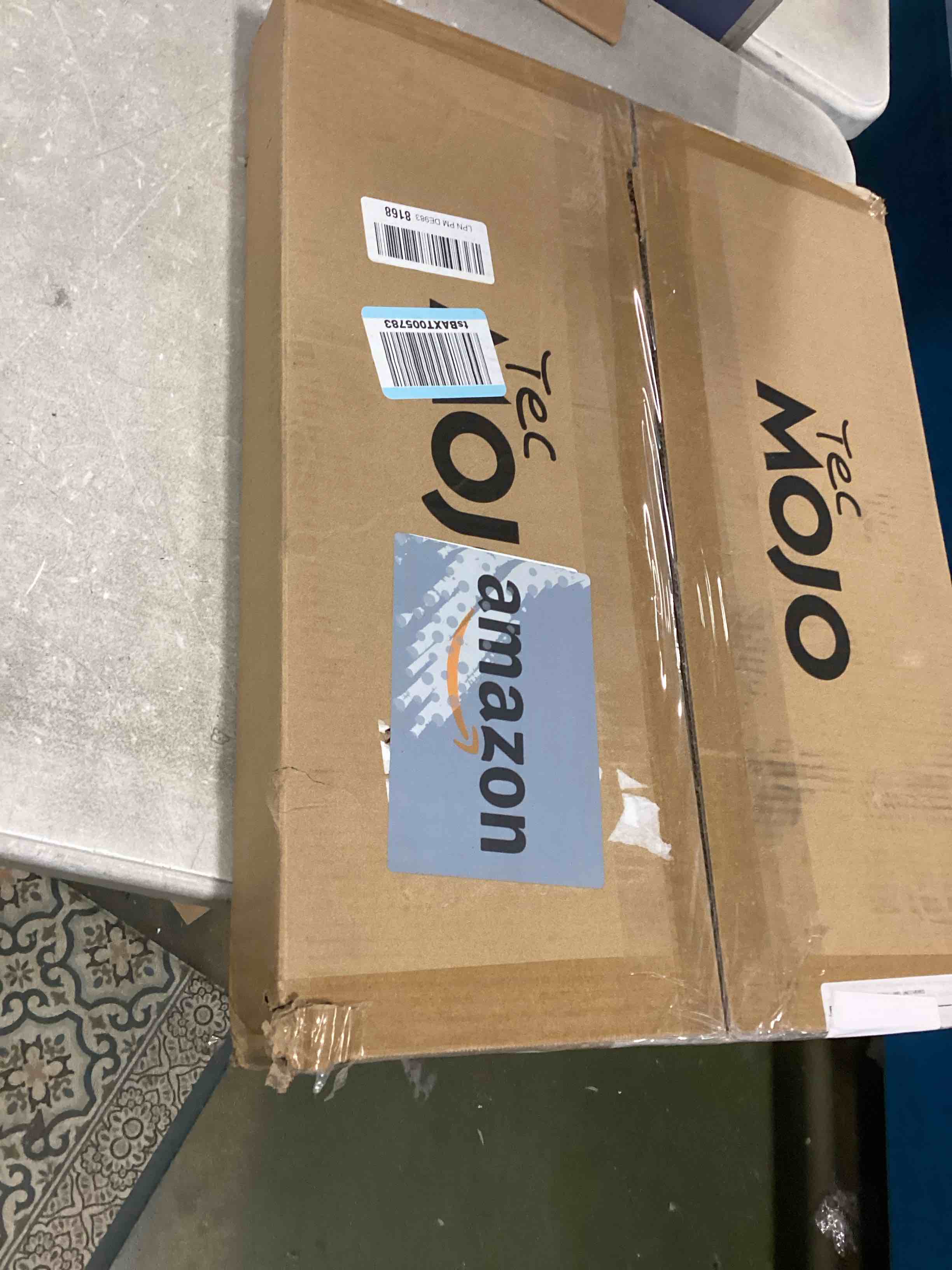 https://s3.amazonaws.com/lotting-images-prod/bidfta/GRA1561254_1734638006826.jpeg