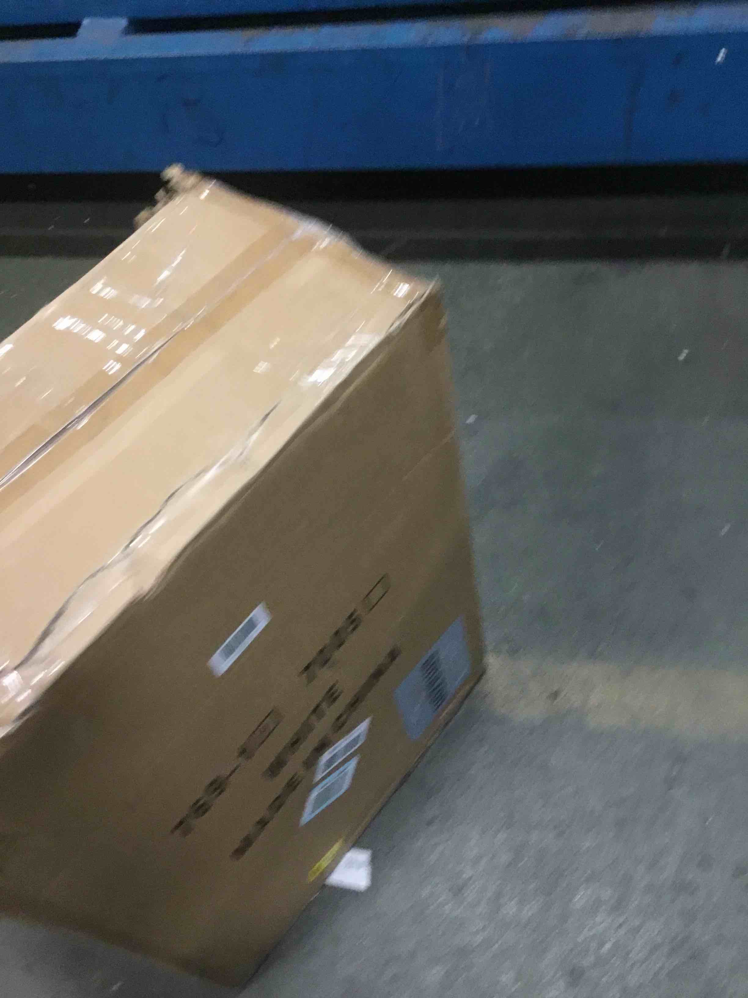 https://s3.amazonaws.com/lotting-images-prod/bidfta/GRA1561337_1734651052247.jpeg