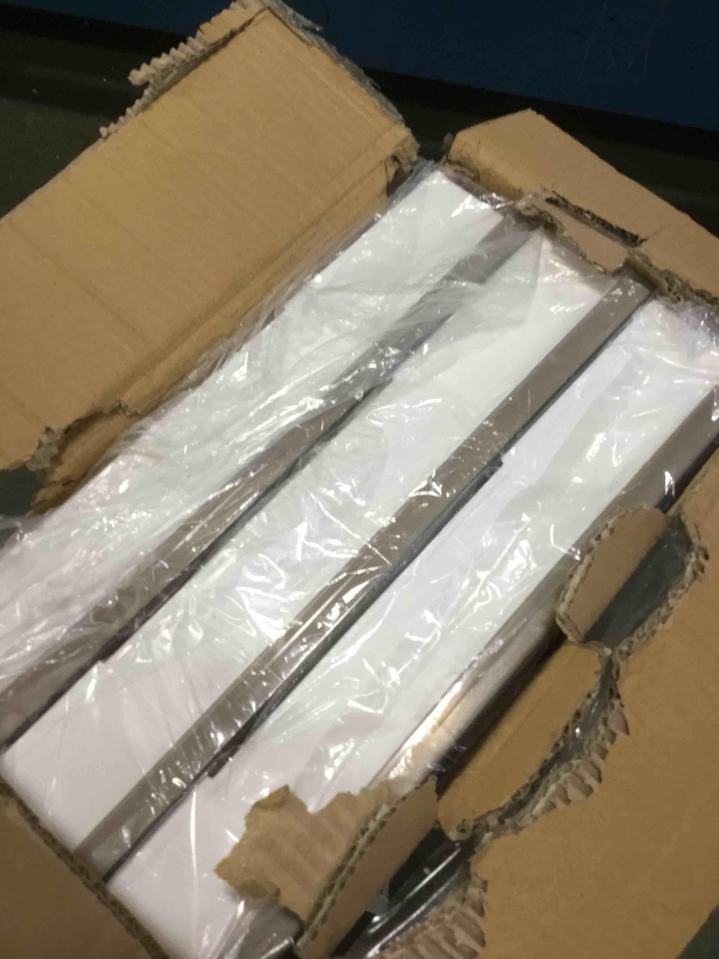 https://s3.amazonaws.com/lotting-images-prod/bidfta/GRA1561337_1734651090731.jpeg