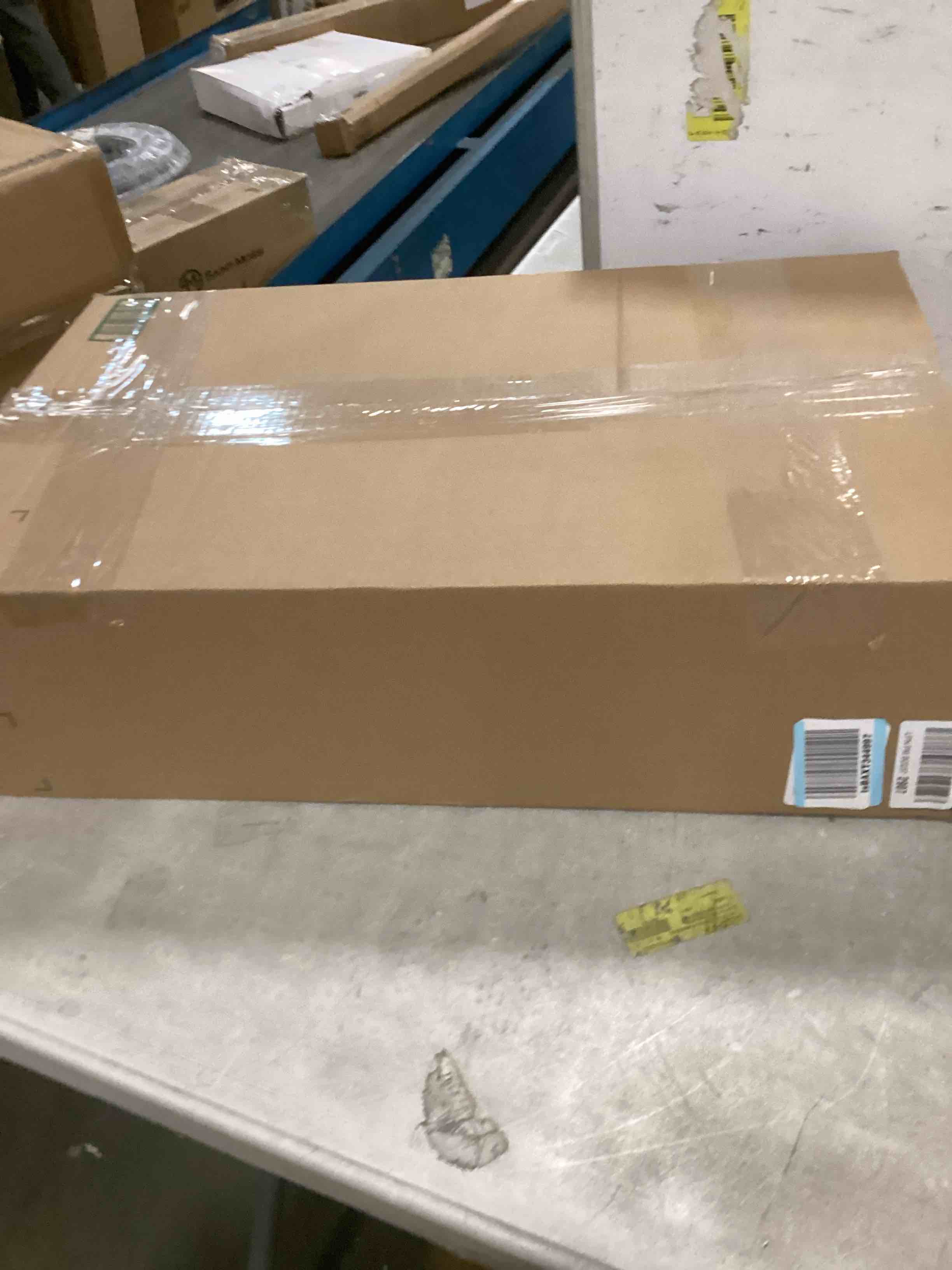 https://s3.amazonaws.com/lotting-images-prod/bidfta/GRA1561658_1734722262371.jpeg
