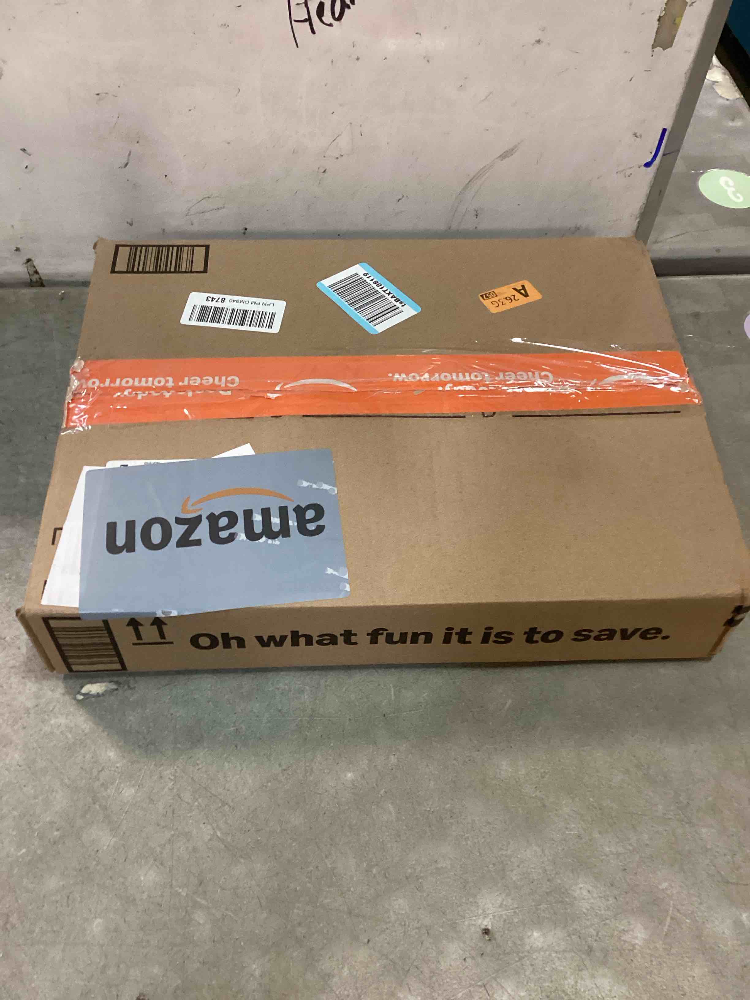 https://s3.amazonaws.com/lotting-images-prod/bidfta/GRA1562863_1735822943560.jpeg