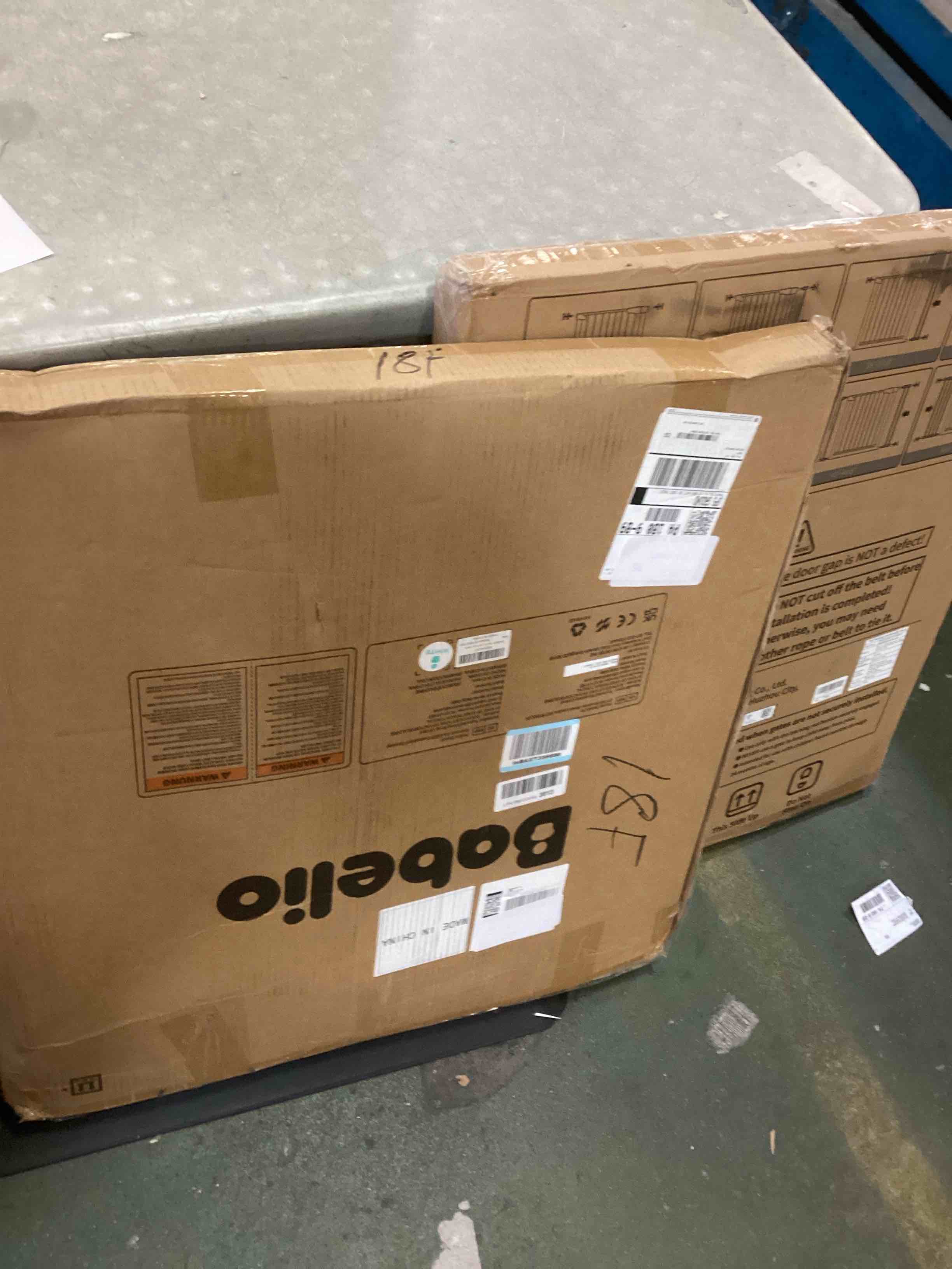 https://s3.amazonaws.com/lotting-images-prod/bidfta/GRA1562962_1735836532950.jpeg