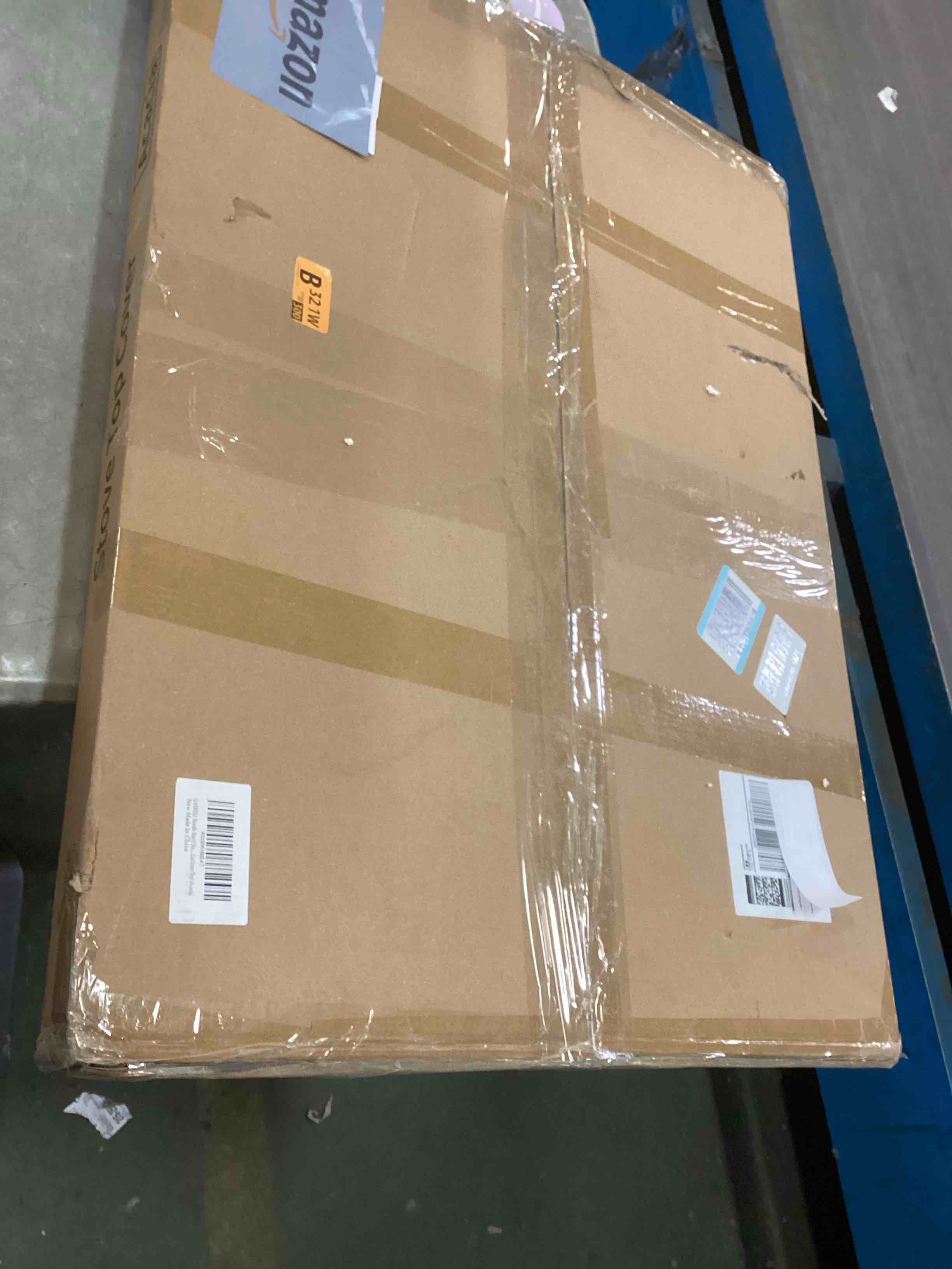 https://s3.amazonaws.com/lotting-images-prod/bidfta/GRA1562974_1735837892358.jpeg