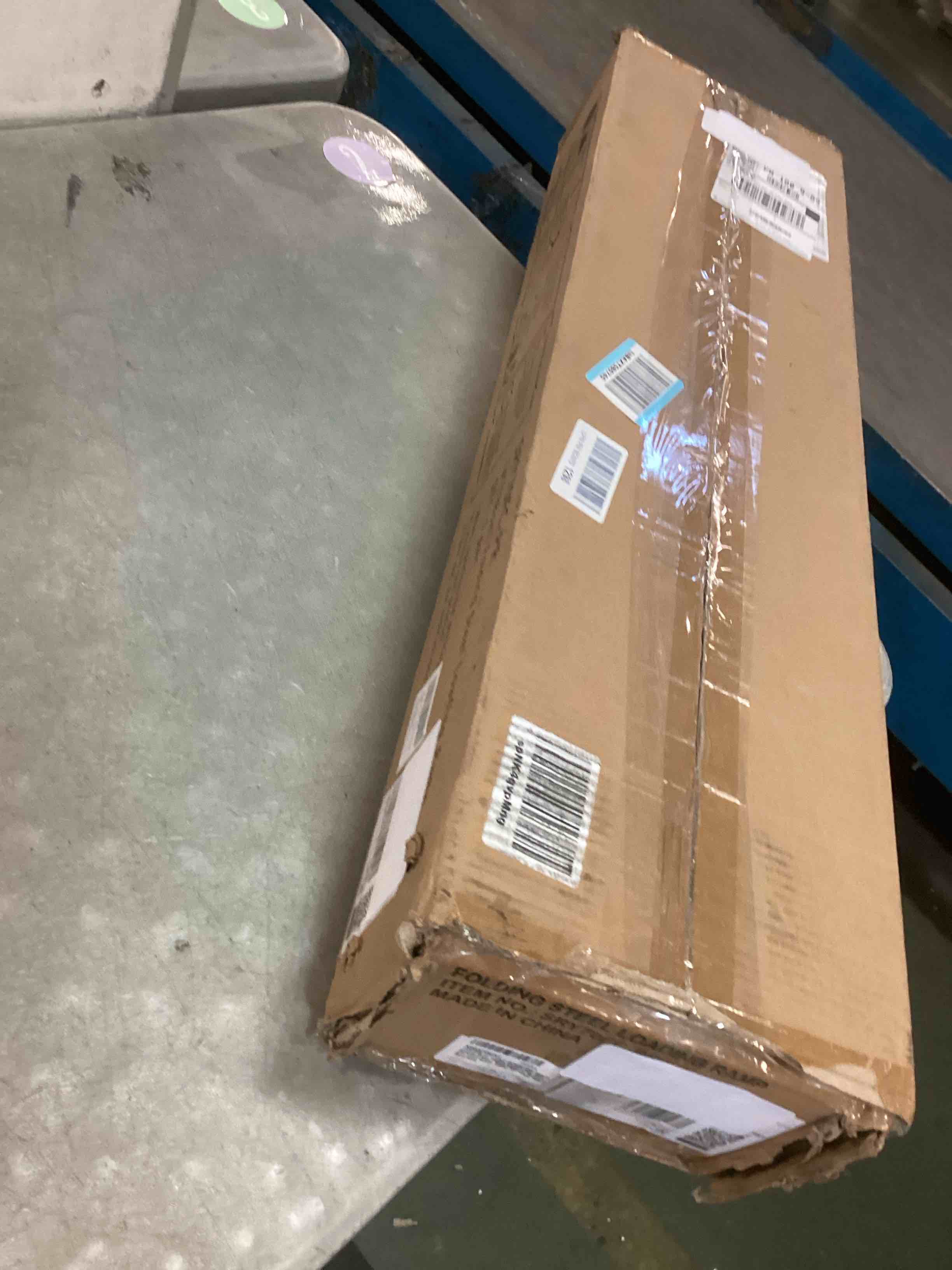 https://s3.amazonaws.com/lotting-images-prod/bidfta/GRA1563068_1735852207255.jpeg