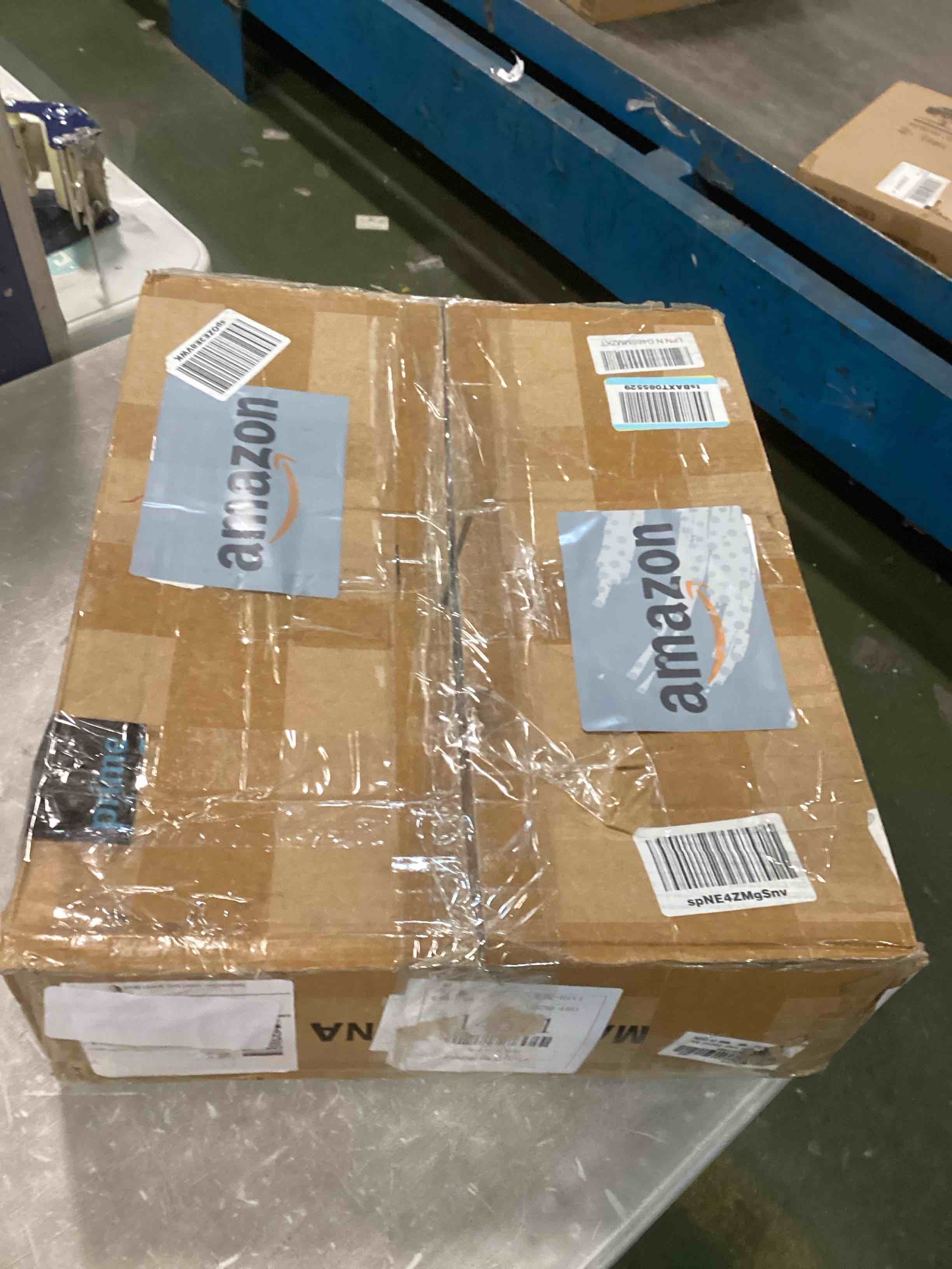 https://s3.amazonaws.com/lotting-images-prod/bidfta/GRA1563528_1736179190027.jpeg