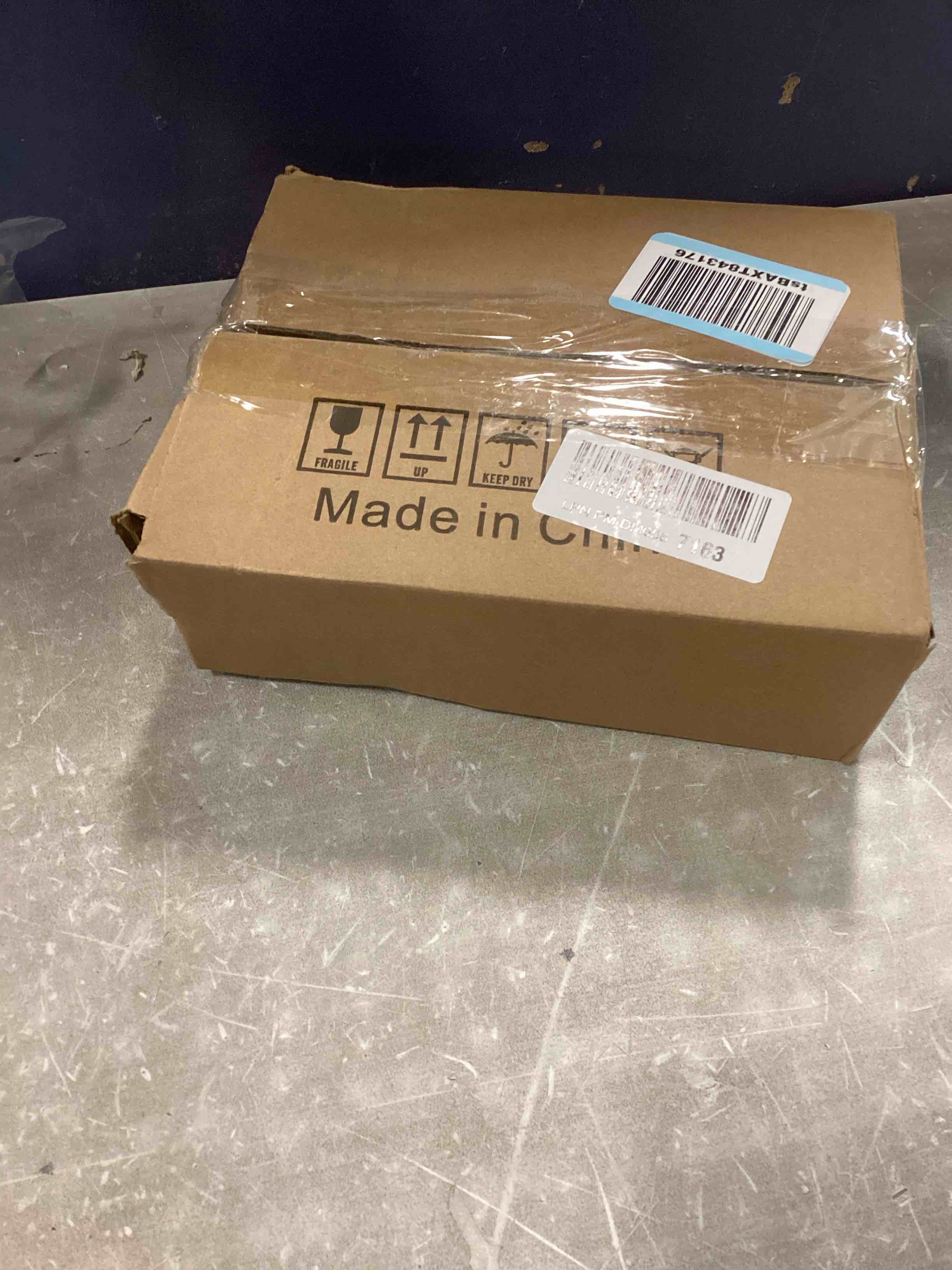 https://s3.amazonaws.com/lotting-images-prod/bidfta/GRA1563683_1736269482062.jpeg