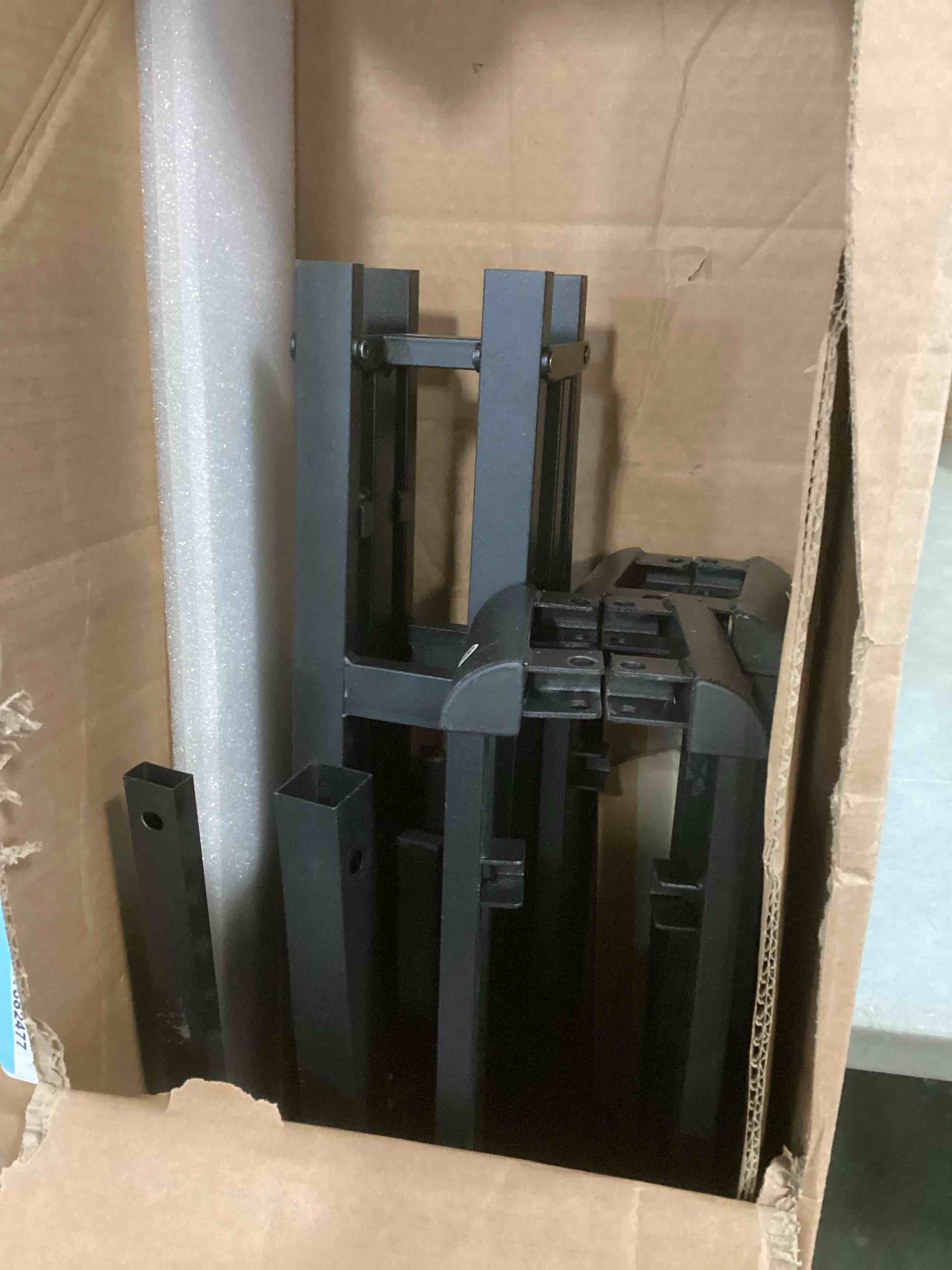 https://s3.amazonaws.com/lotting-images-prod/bidfta/GRA1563854_1736345703660.jpeg