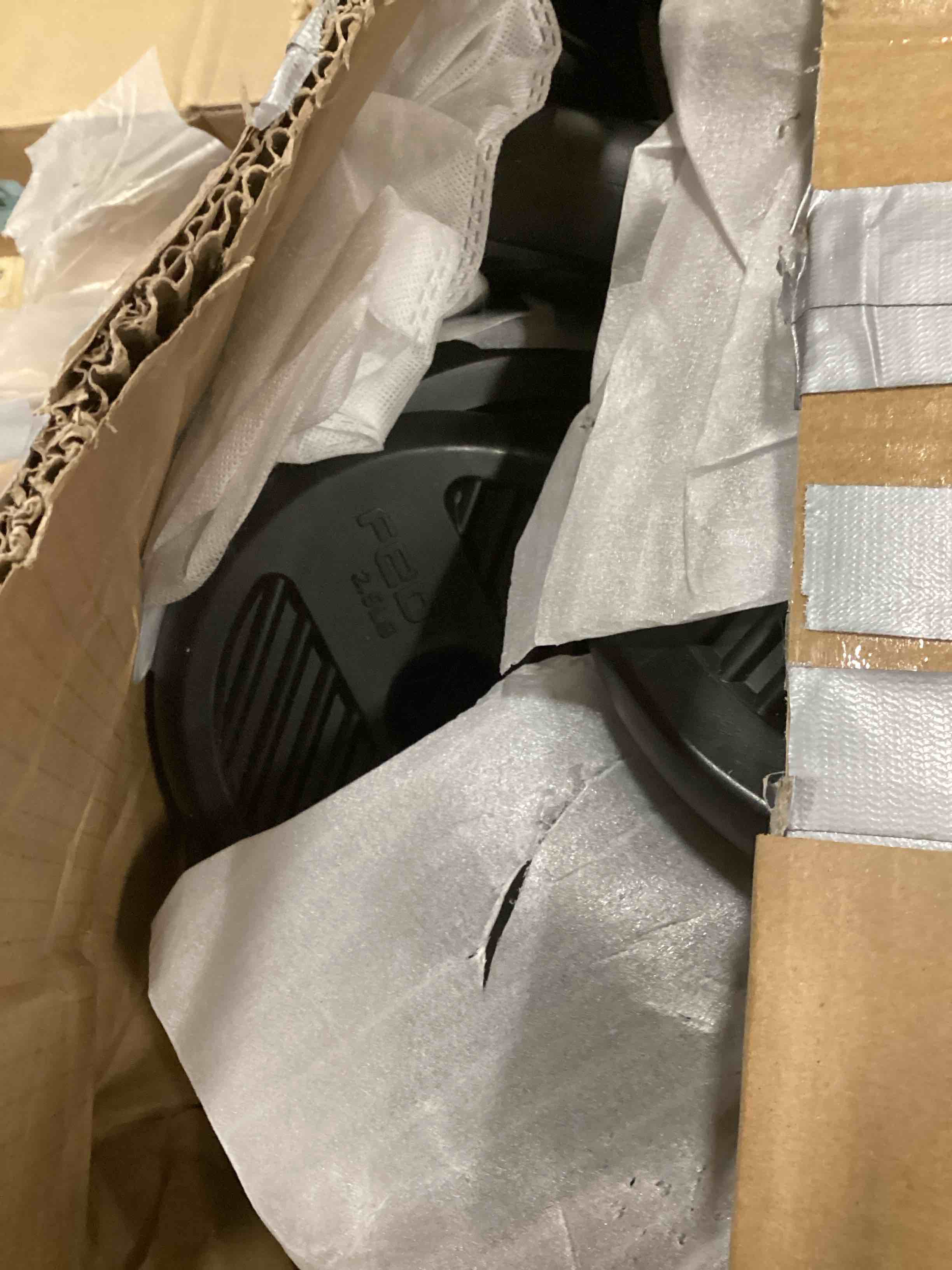 https://s3.amazonaws.com/lotting-images-prod/bidfta/GRA1564404_1737641658153.jpeg