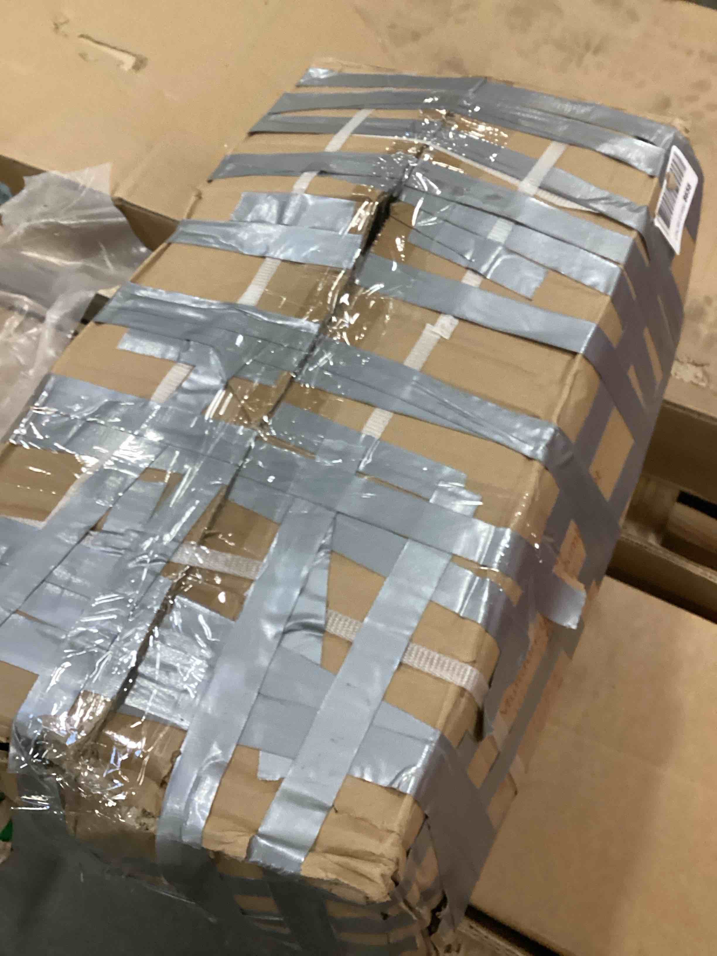 https://s3.amazonaws.com/lotting-images-prod/bidfta/GRA1564404_1737641680717.jpeg