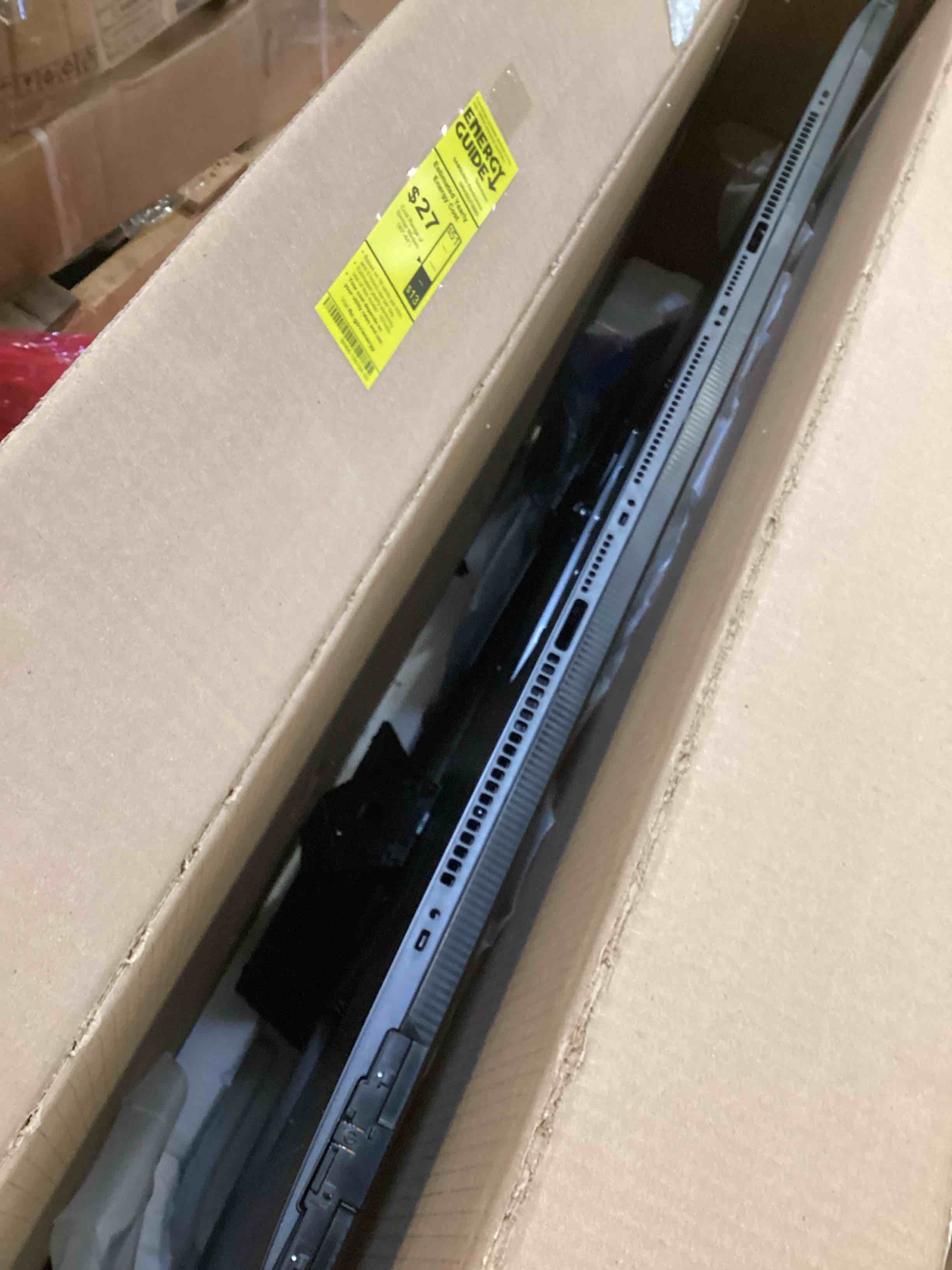 https://s3.amazonaws.com/lotting-images-prod/bidfta/GRA1564807_1738007106088.jpeg