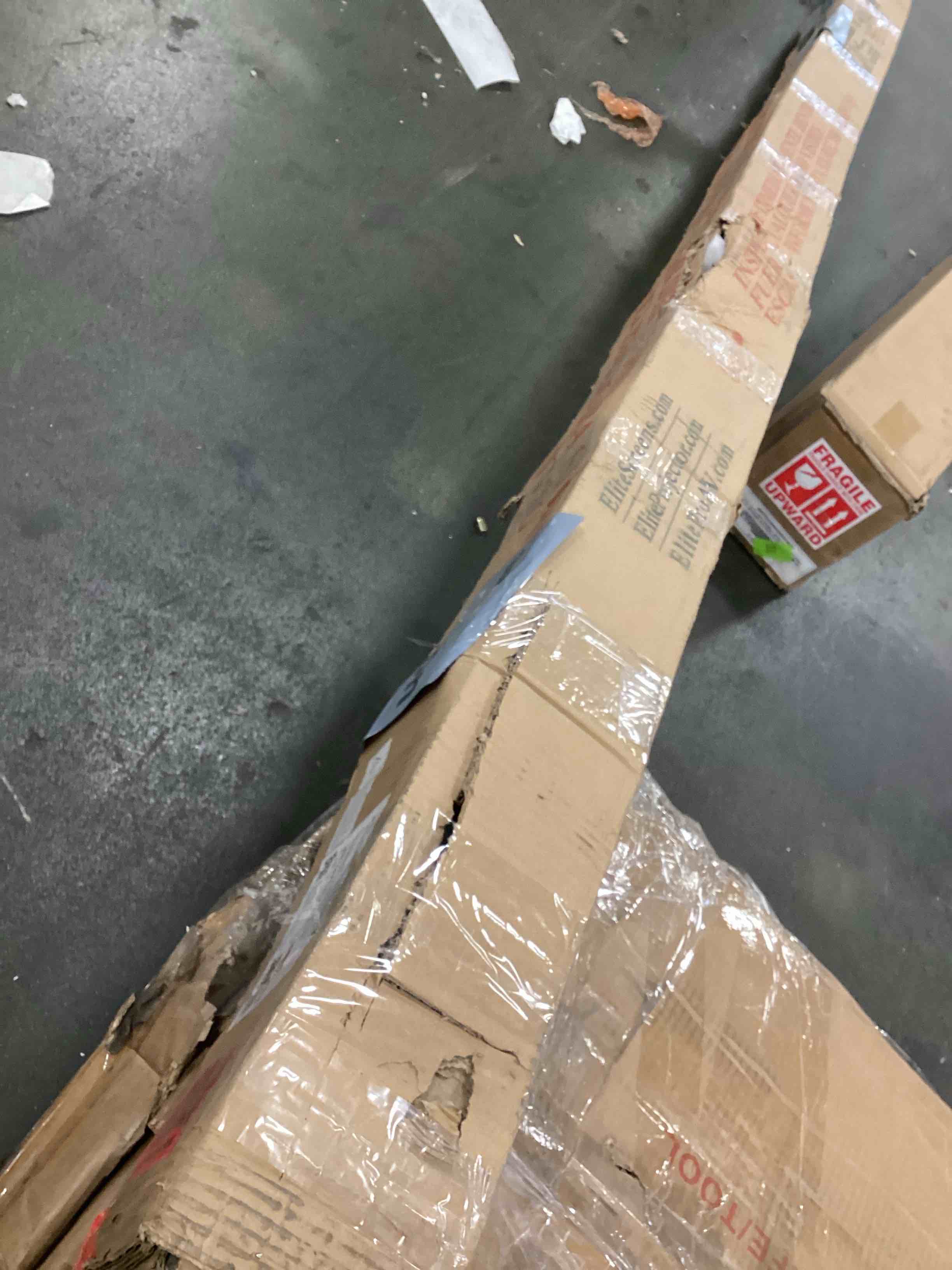 https://s3.amazonaws.com/lotting-images-prod/bidfta/GRA1565861_1738698065069.jpeg