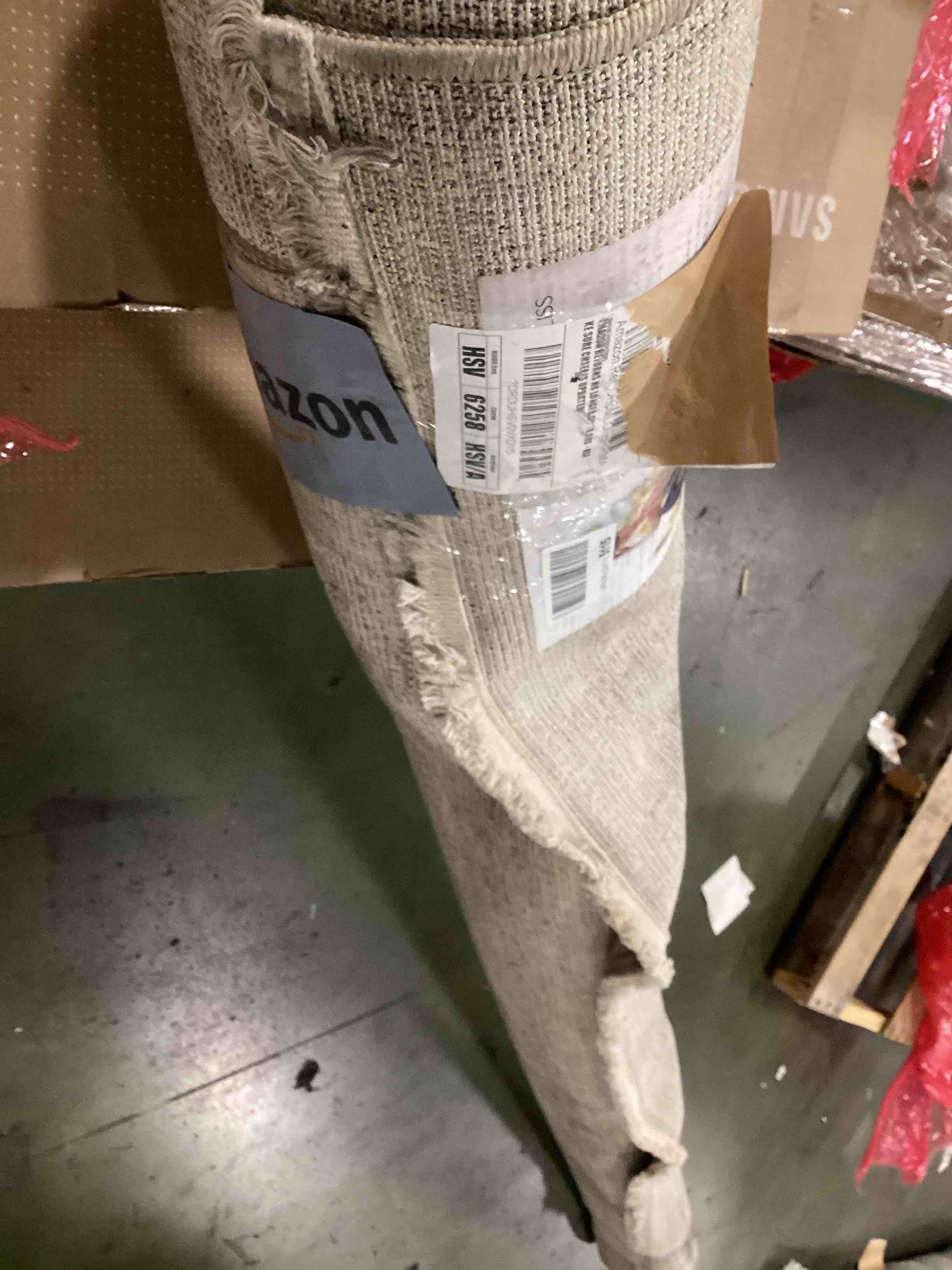 https://s3.amazonaws.com/lotting-images-prod/bidfta/GRA1565891_1738760469009.jpeg